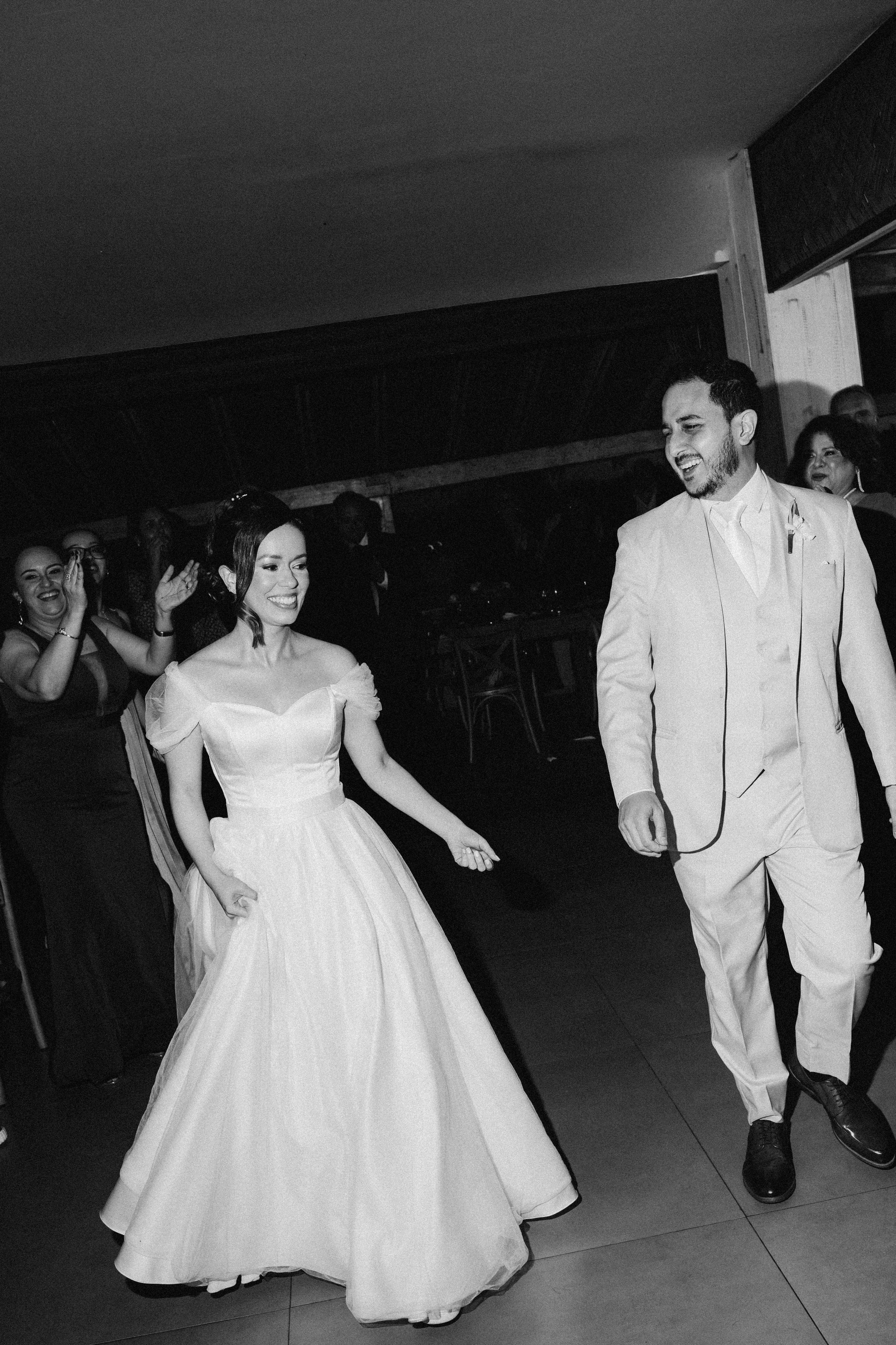 C & H — Leve, calmo e romântico. Fotografia de casamento em Belo Horizonte