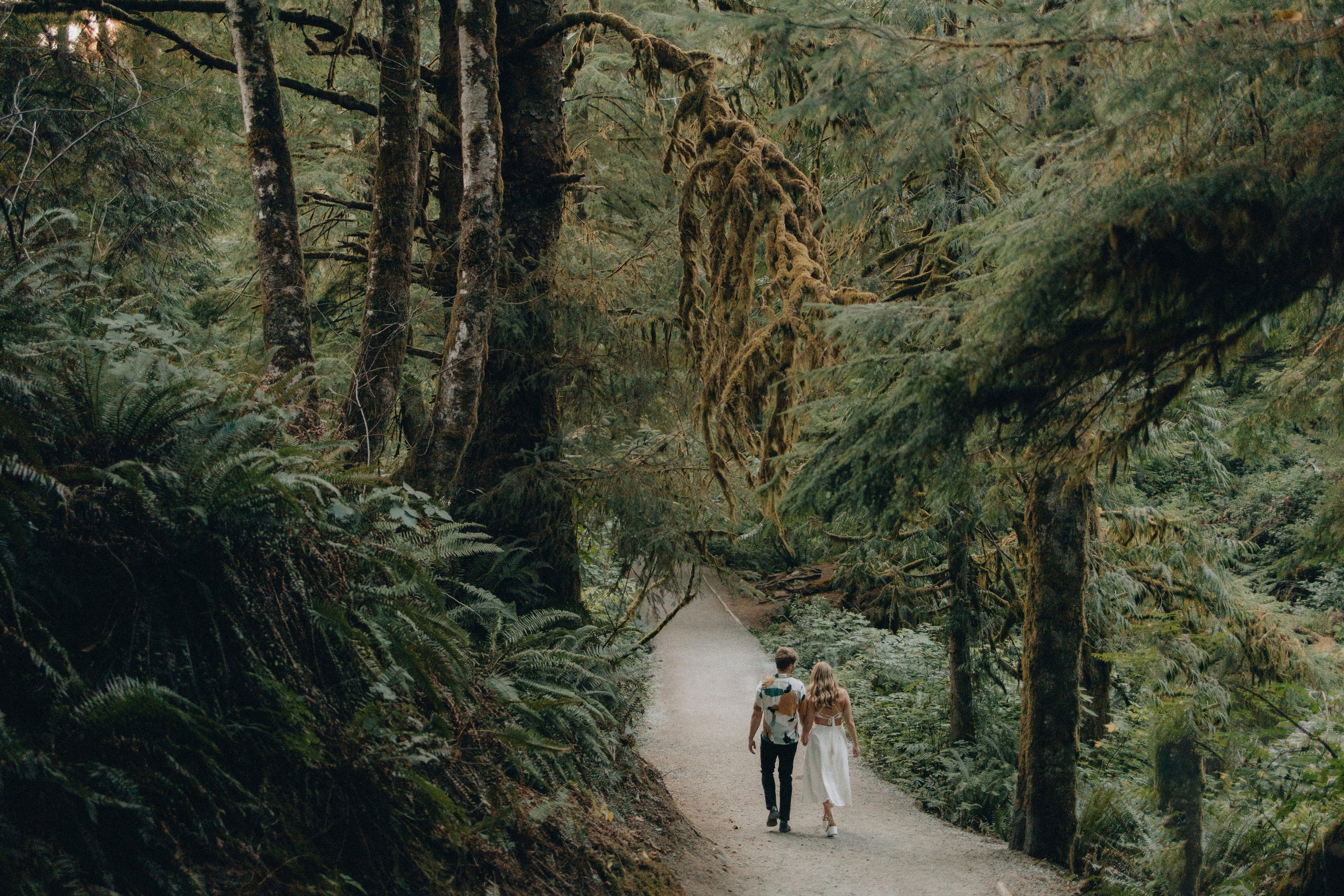 Engagement Photography at Cannon Beach | Jessie & Isaac's Session by Georgy Shishkin | Capturing Moments in Portland, Seattle, Bend & Oregon. Capturing Love in the Heart of the Pacific Northwes
