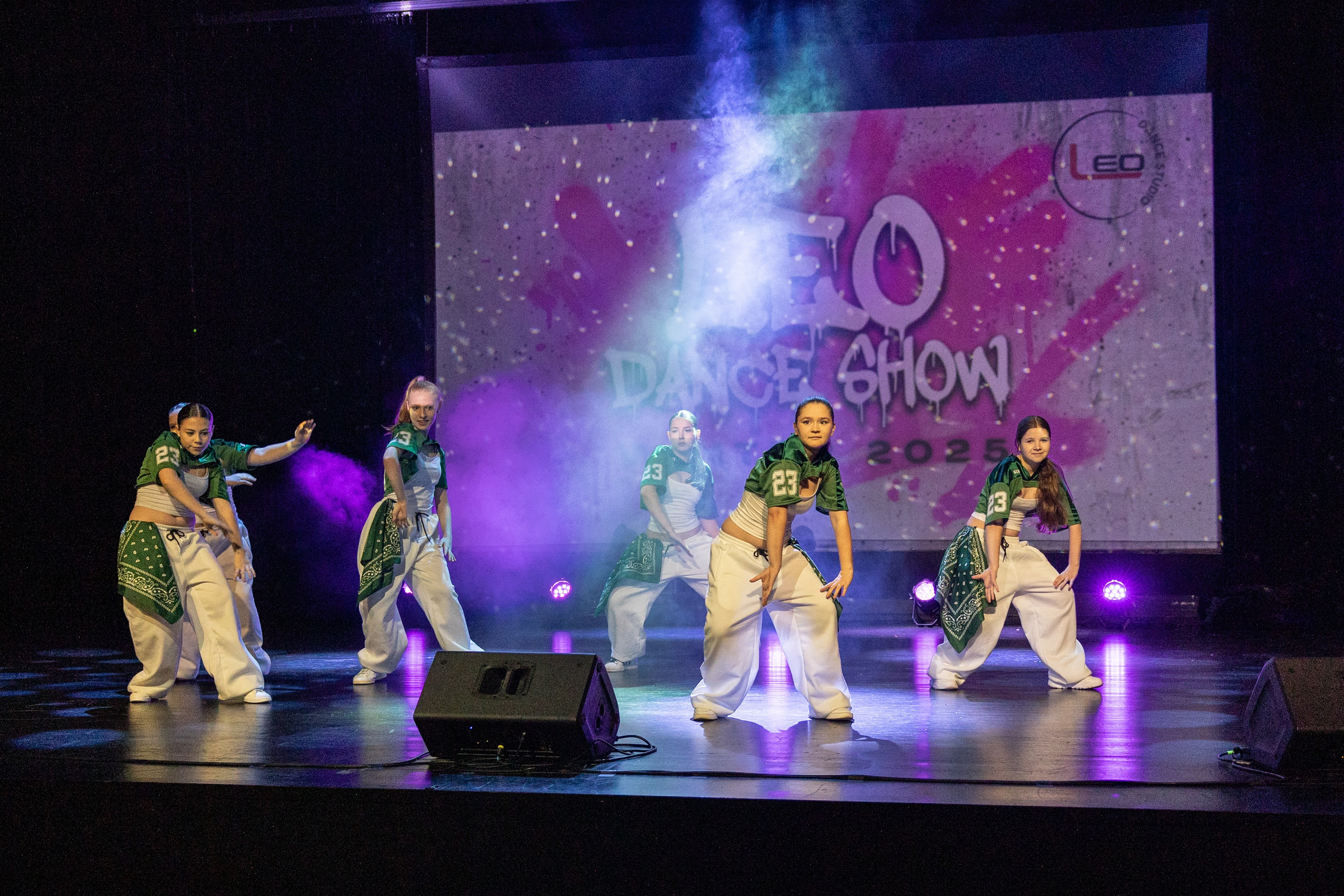 LEO DANCE SHOW WINTER 2025. Семейный и детский фотограф в Варшаве Мила Бобровская