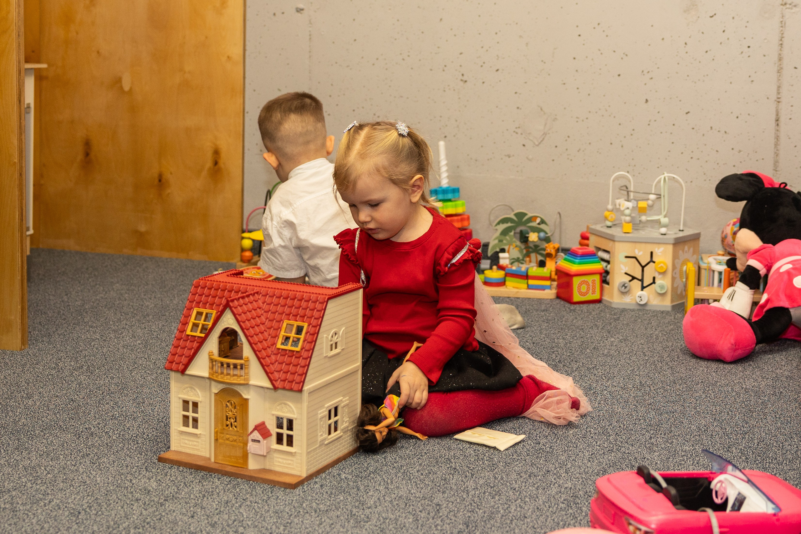 День рождения Артёма 24 января 2026 года. Семейный и детский фотограф в Варшаве Мила Бобровская