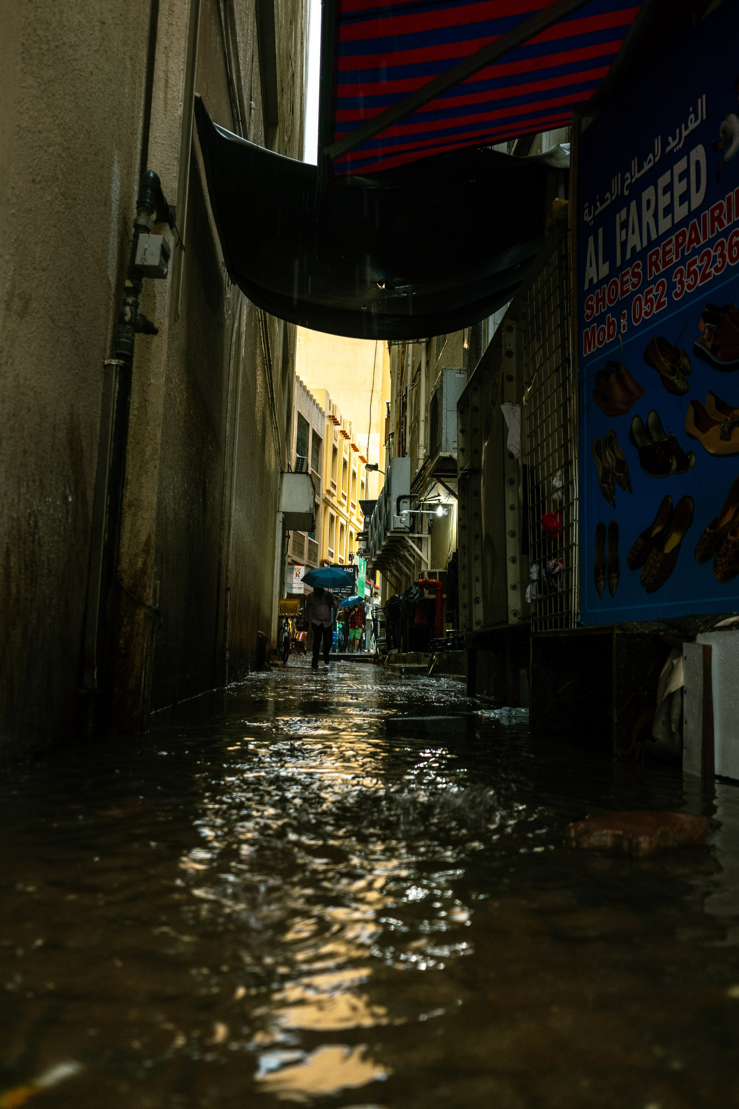 Rainy Dubai. Versoluna