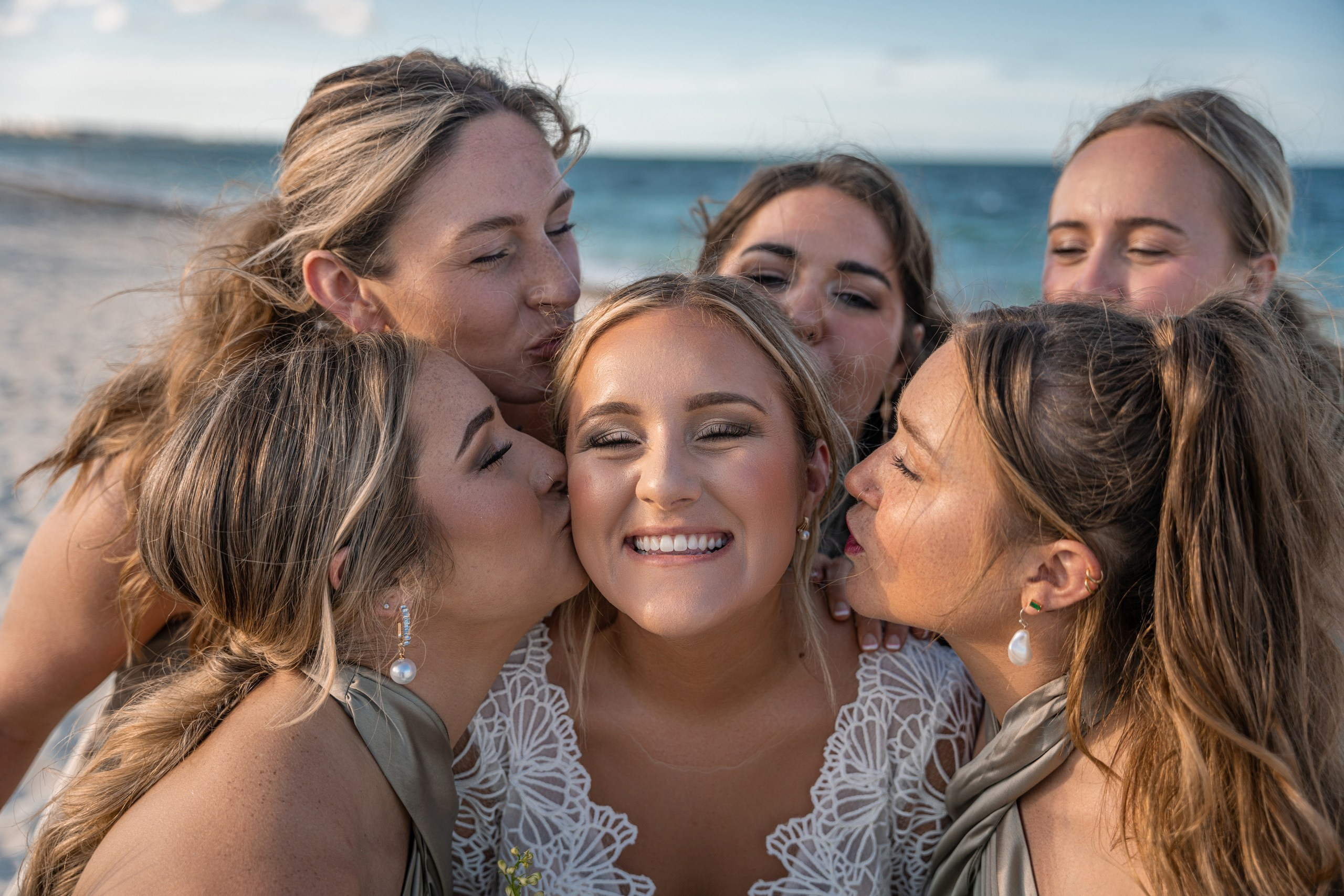 Wedding photos and videos. Cancun, Tulum, Playa del Carmen, Los Cabos