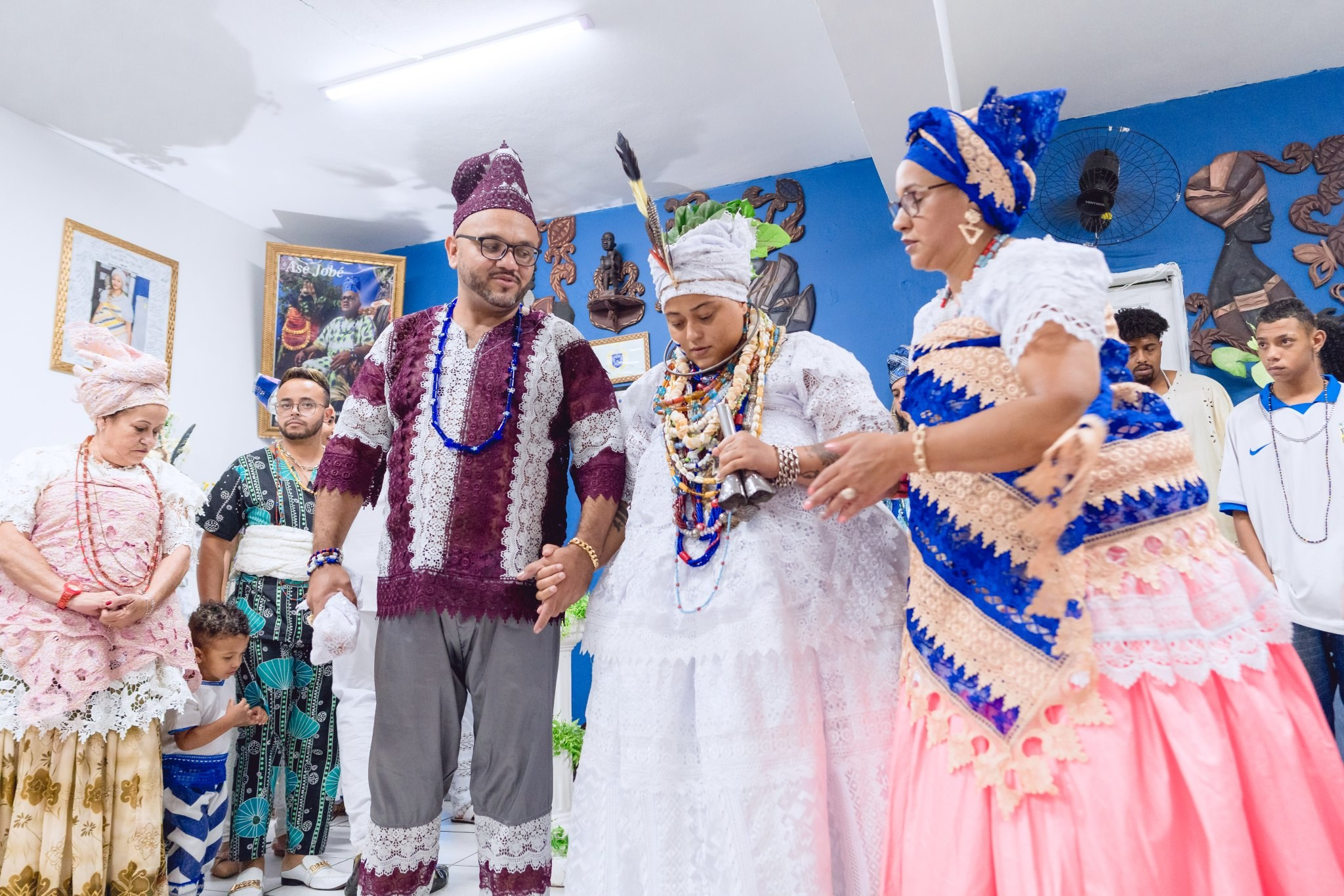 Saída Ìyá Tebeṣé Fernanda e Àjọ̀dún Ògún. Aladá Produções