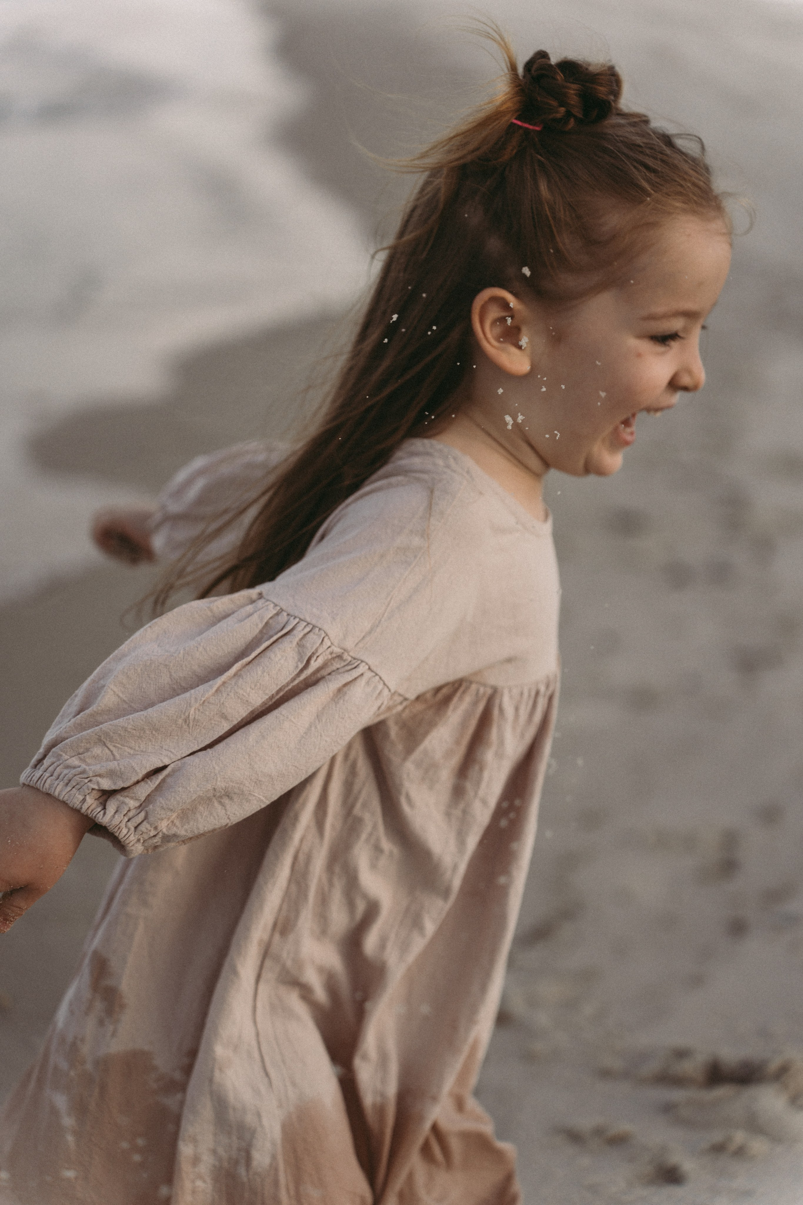 Alexia&Alex. Ocean. Wedding and family photographer and videographer PA, NJ, NY, DE, MD
