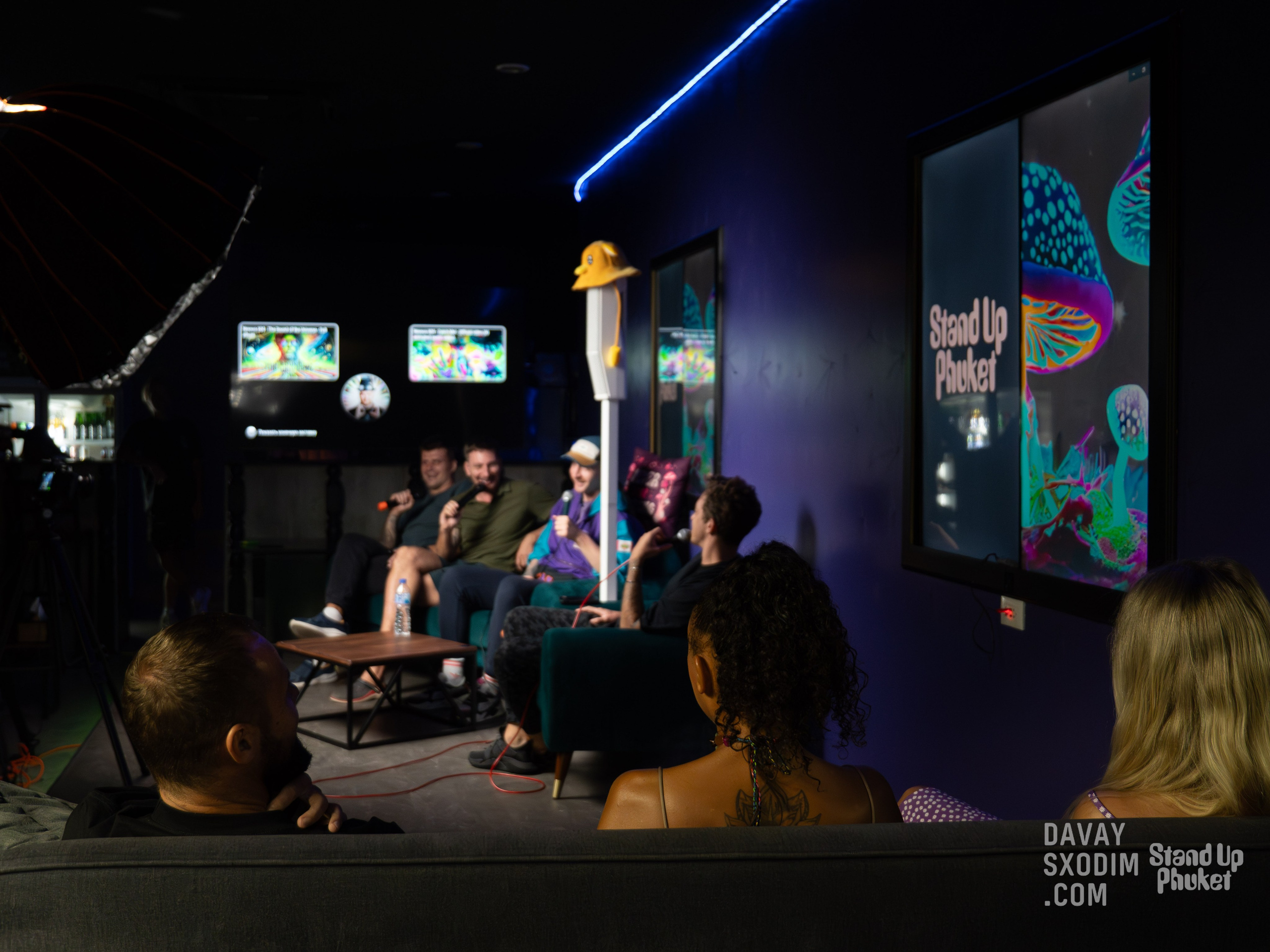Standup-шоу «Тай-Болтай» | Фоторепортаж | Афиша | DAVAYSXODIM.com PHUKET. АФИША|ФОТОРЕПОРТАЖИ|ИВЕНТЫ|ПХУКЕТ