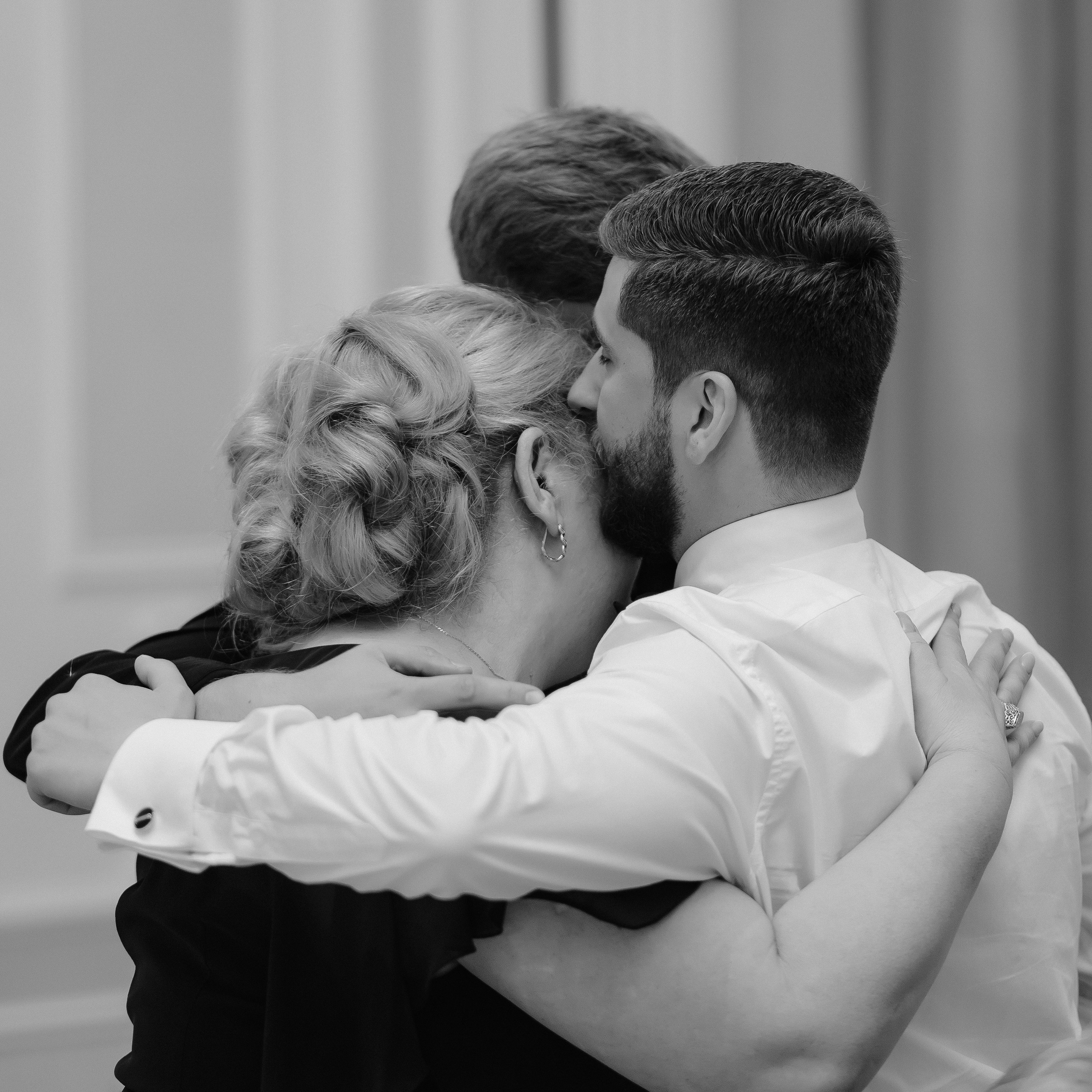 Între noi e dragoste. Servicii Foto Video în Chișinău și Europa ID-Brothers