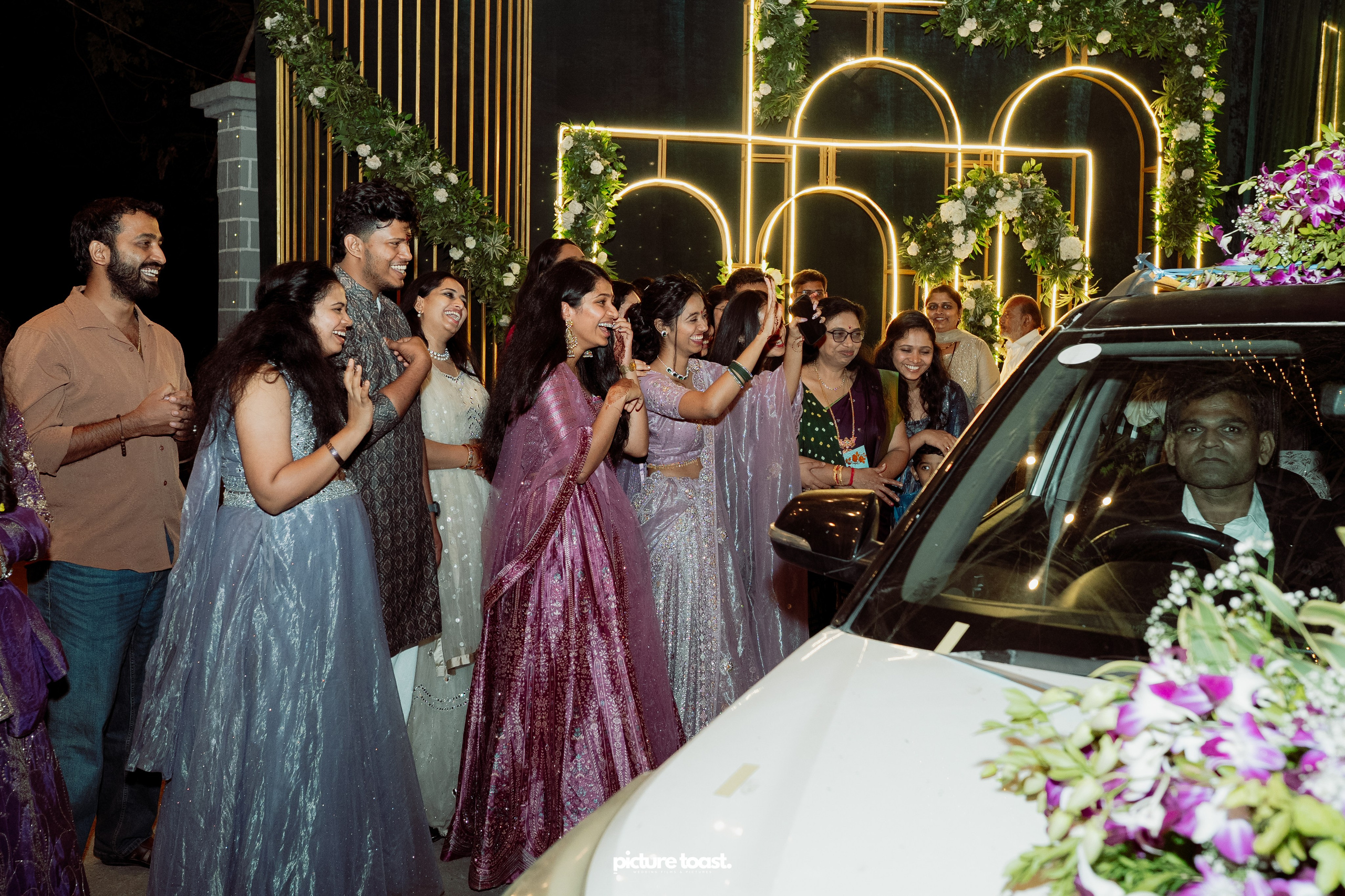 Gujarathi Wedding! Ft. Sahil & Thanima. Fine art Wedding Photographers in India & Canada