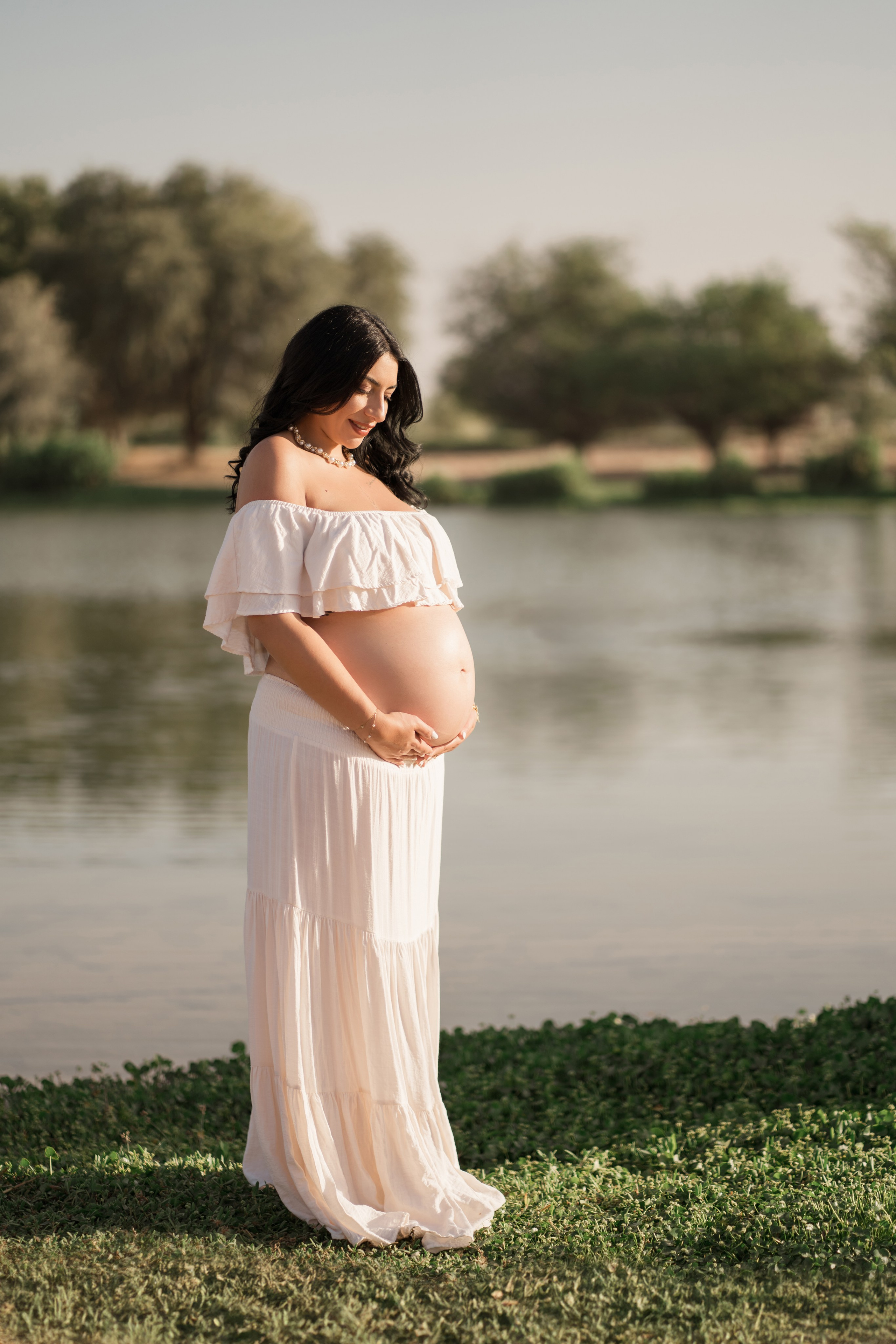 Sunrise by the lake. Angela Iakovleva — Family Photographer in Dubai