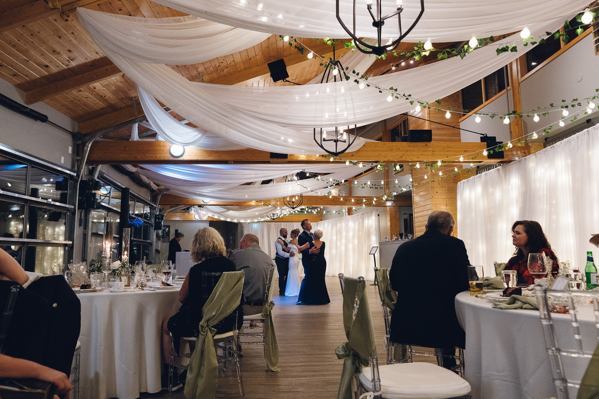 Wedding in a Bragg Creek, Alberta