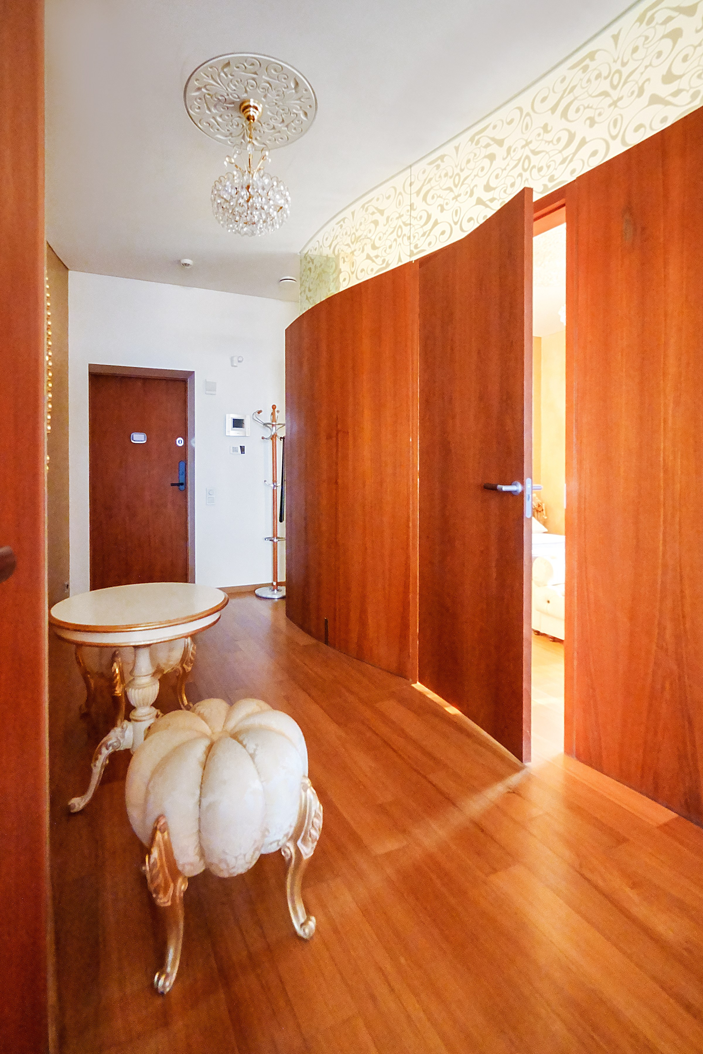 Savanoriu g. 1. Elina Sapiega fotografė Vilniuje