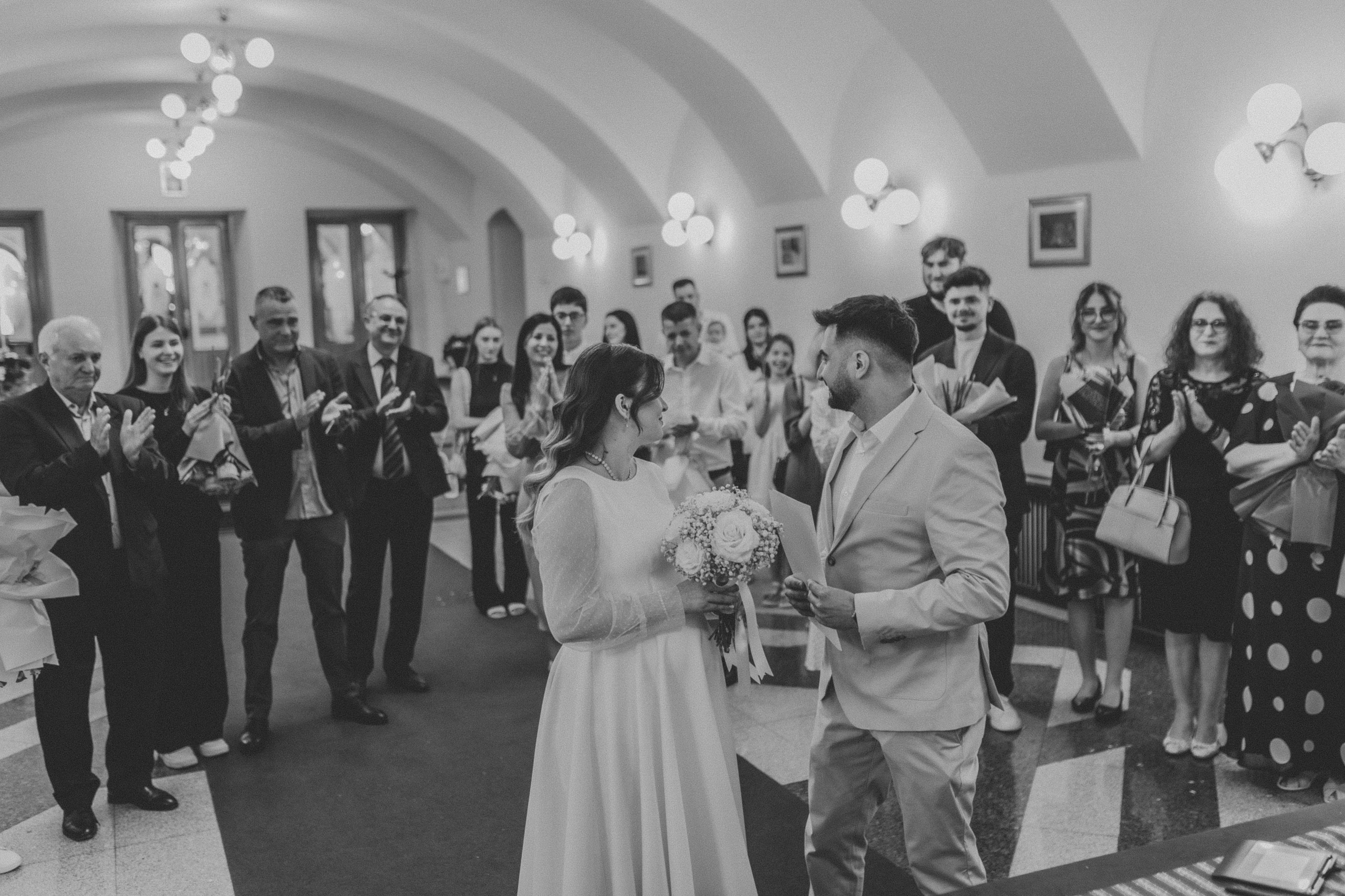 Roxana & Alin (Cununie Civilă). Adrian Visovan - Fotograf Iasi