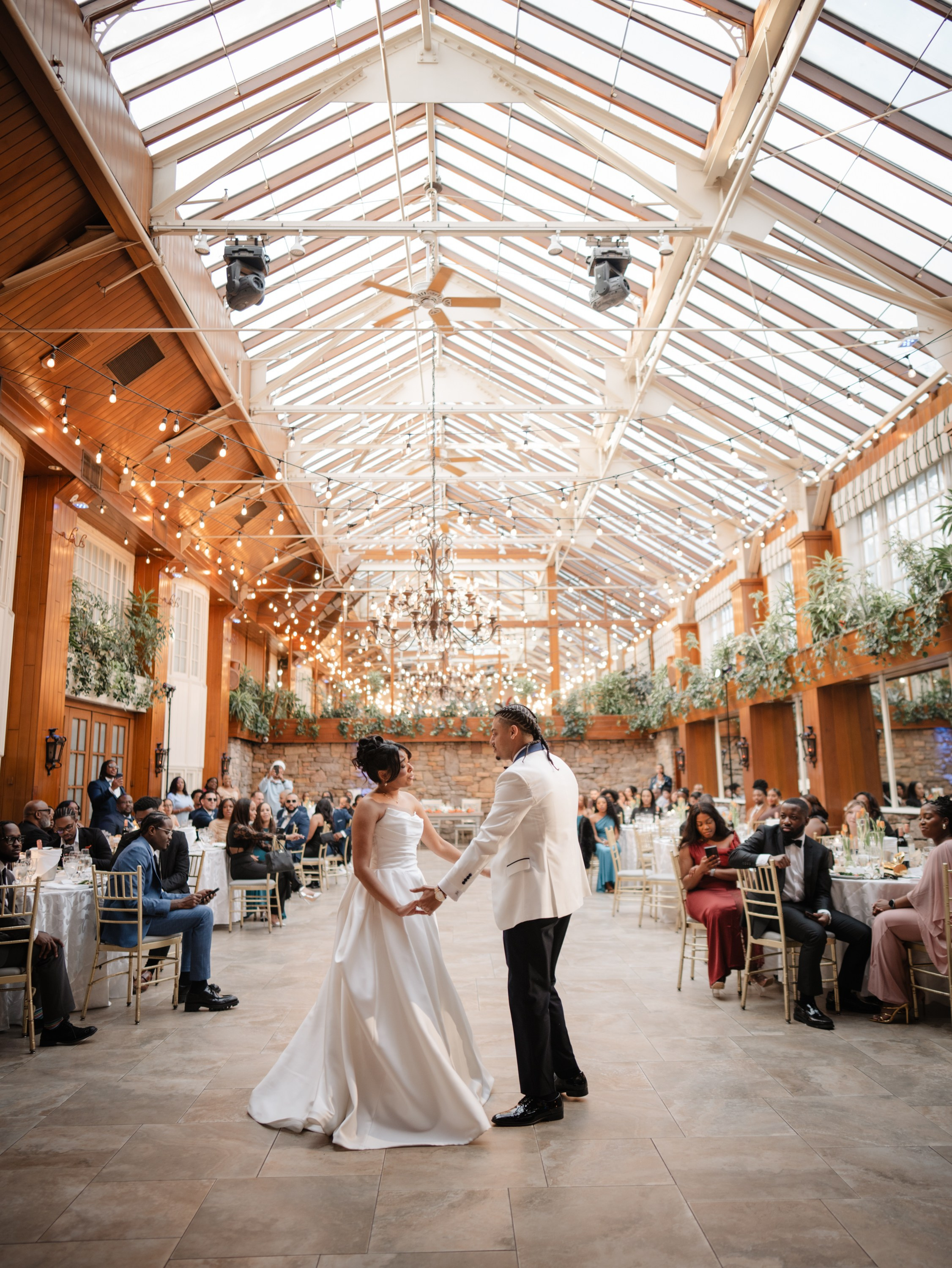 Julio and Tiana’s wedding. Woodbury, NY. Portrait and wedding photographer in New York