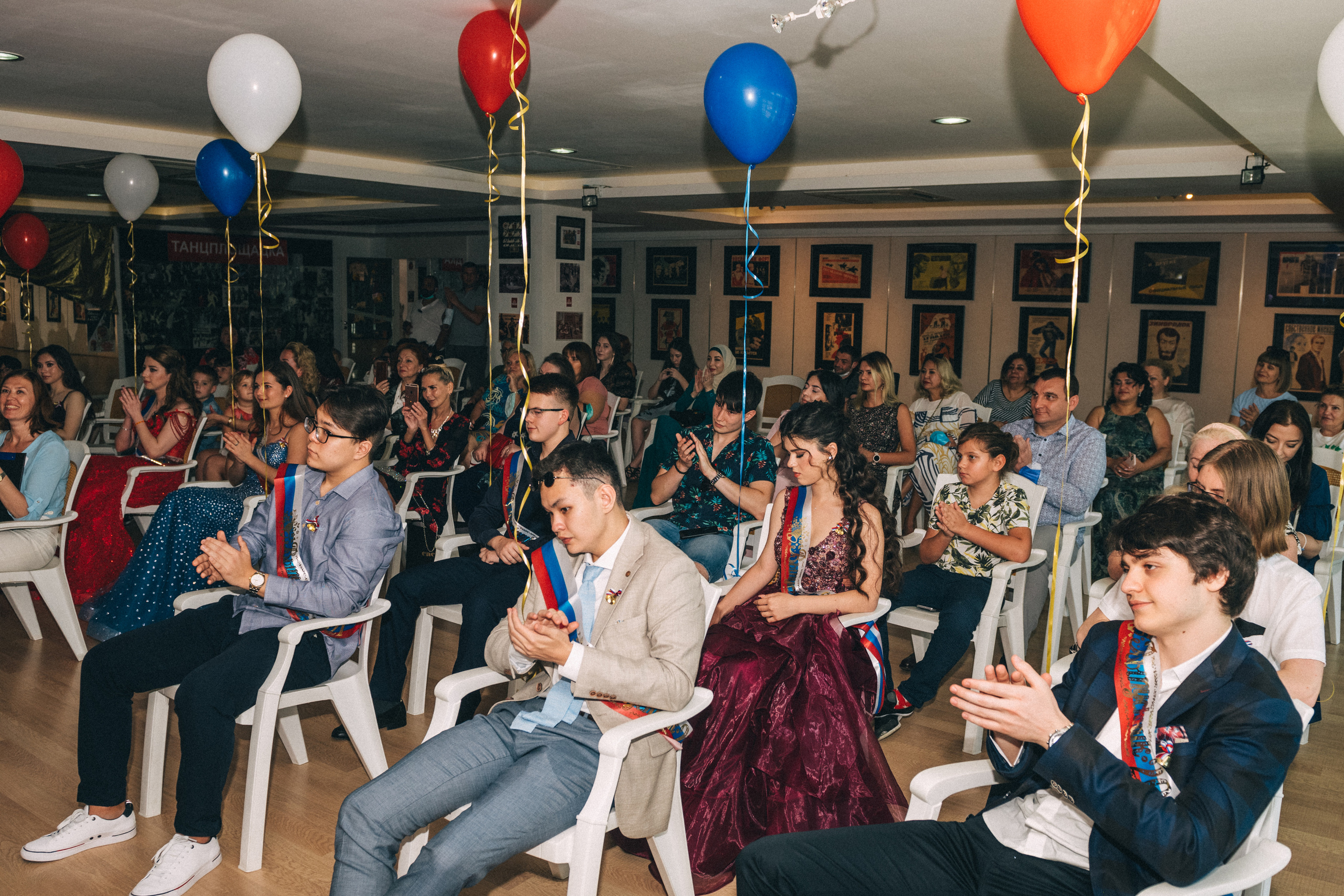 Выпуск 11 класса Московской международной школы Анталии. Фотограф в Анталии (Турция) Ева Сэрт