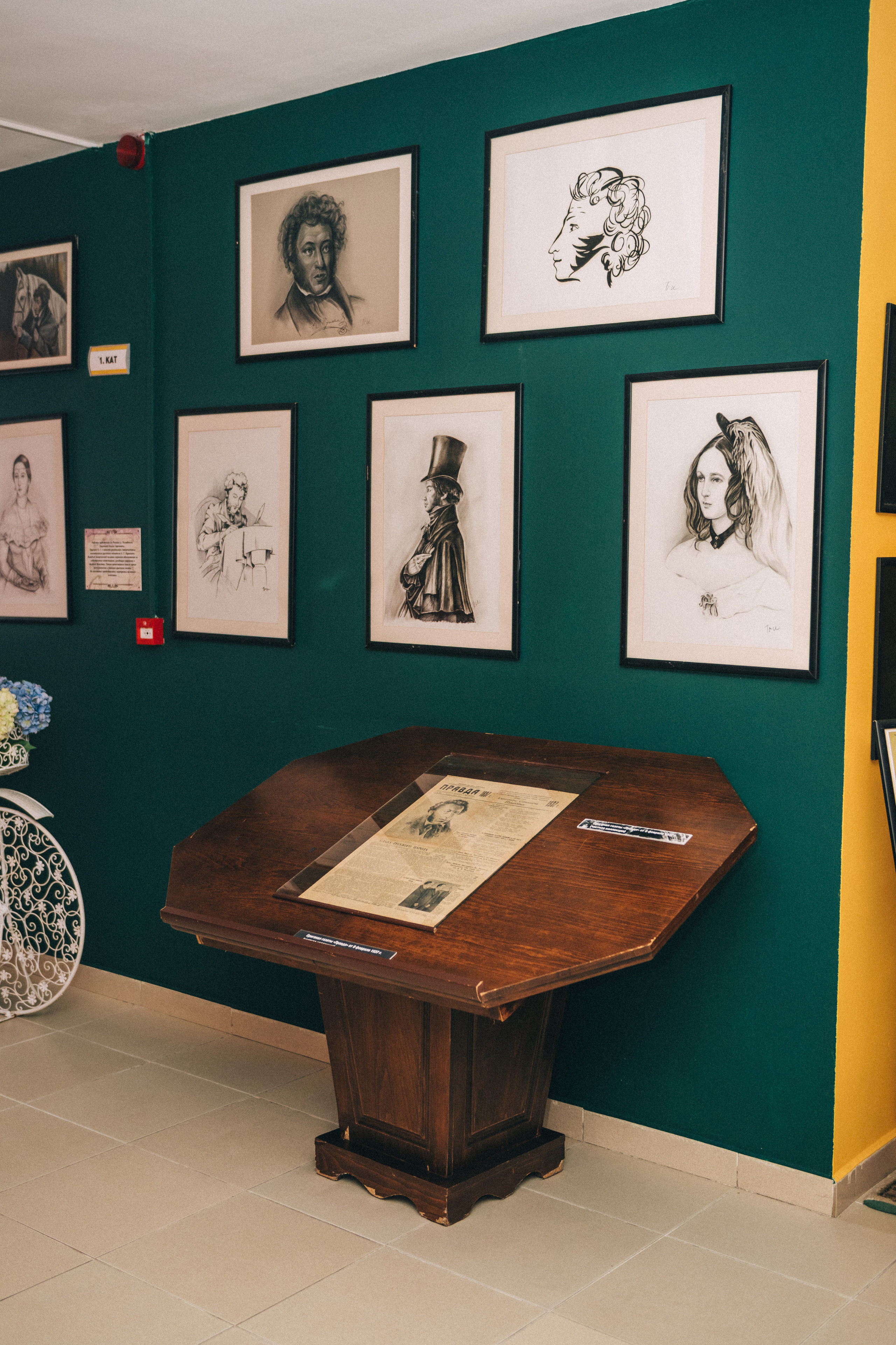 Выпуск 11 класса Московской международной школы Анталии. Фотограф в Анталии (Турция) Ева Сэрт