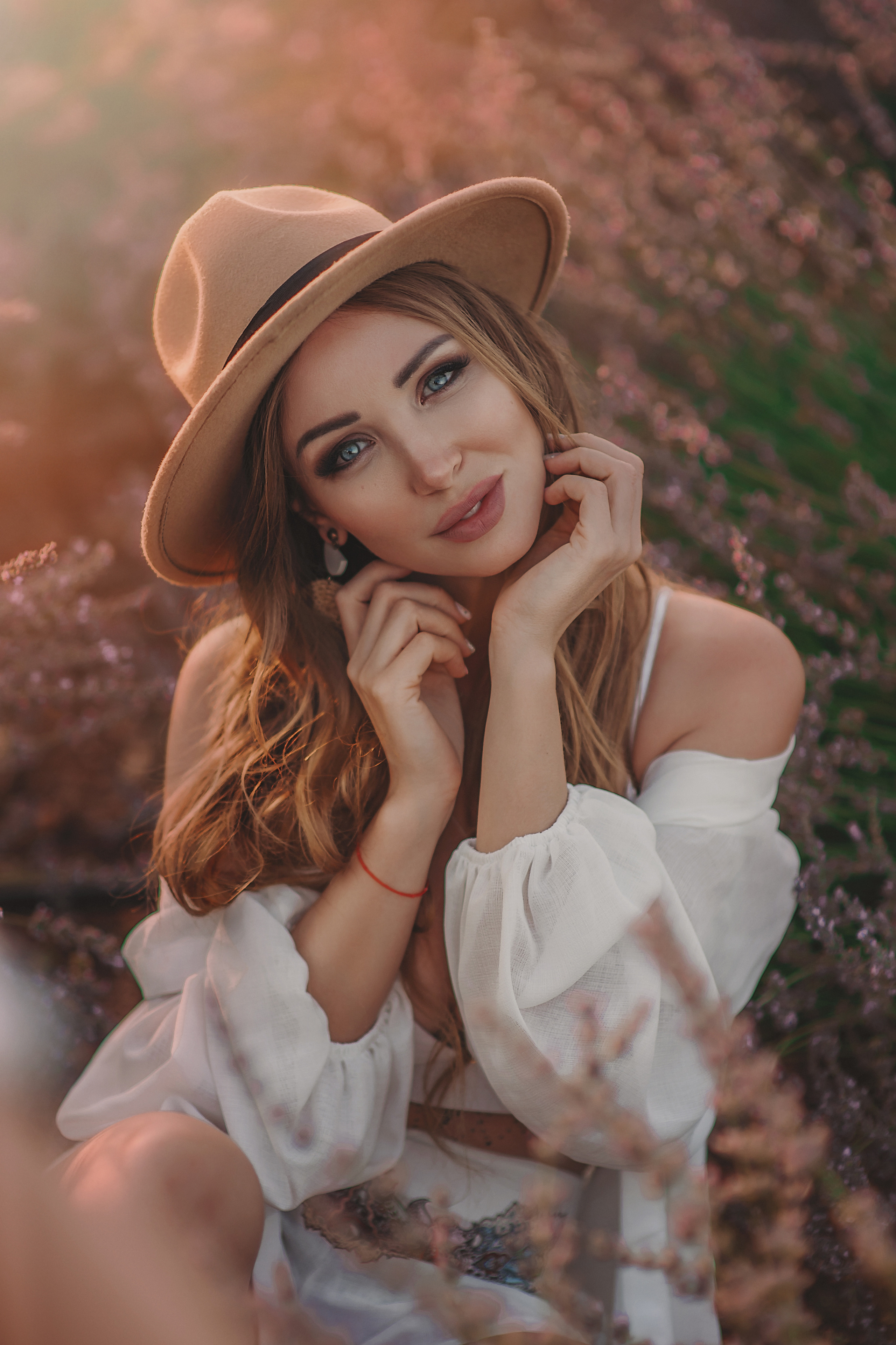 Фотосессия в Анталии в лаванде. Фотограф в Анталии (Турция) Ева Сэрт