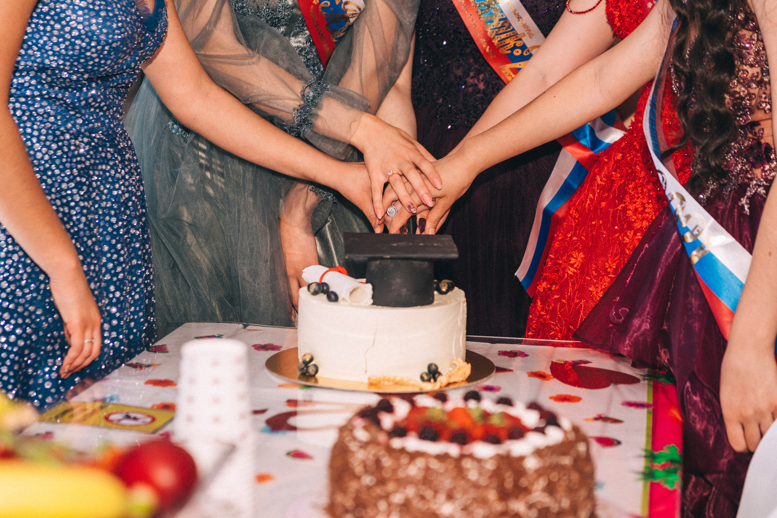 Выпуск 11 класса Московской международной школы Анталии. Фотограф в Анталии (Турция) Ева Сэрт