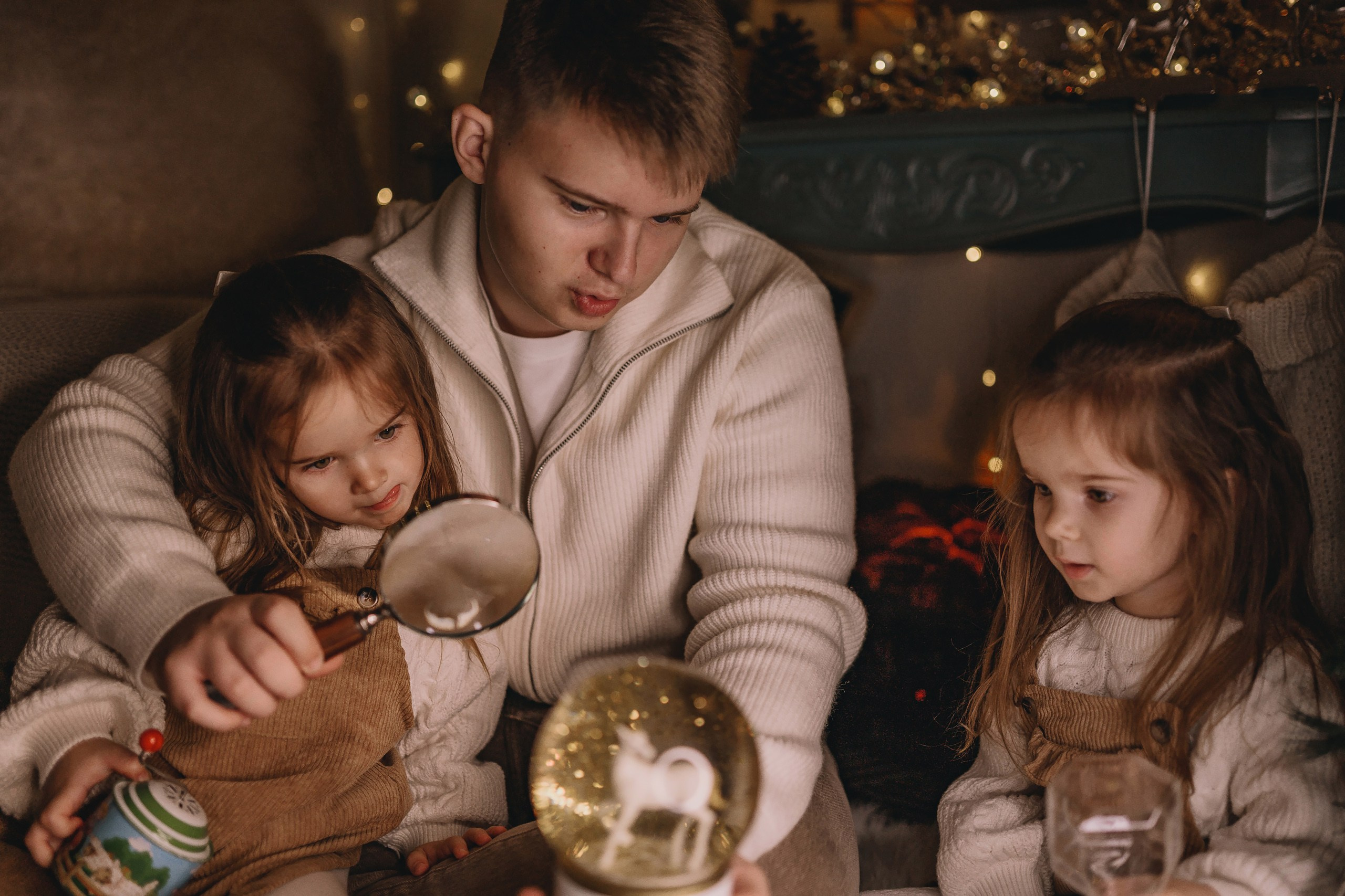 11.26.2025 Christmas Photoshoot. Wedding family event photographer in Chicago Nick Yushevich