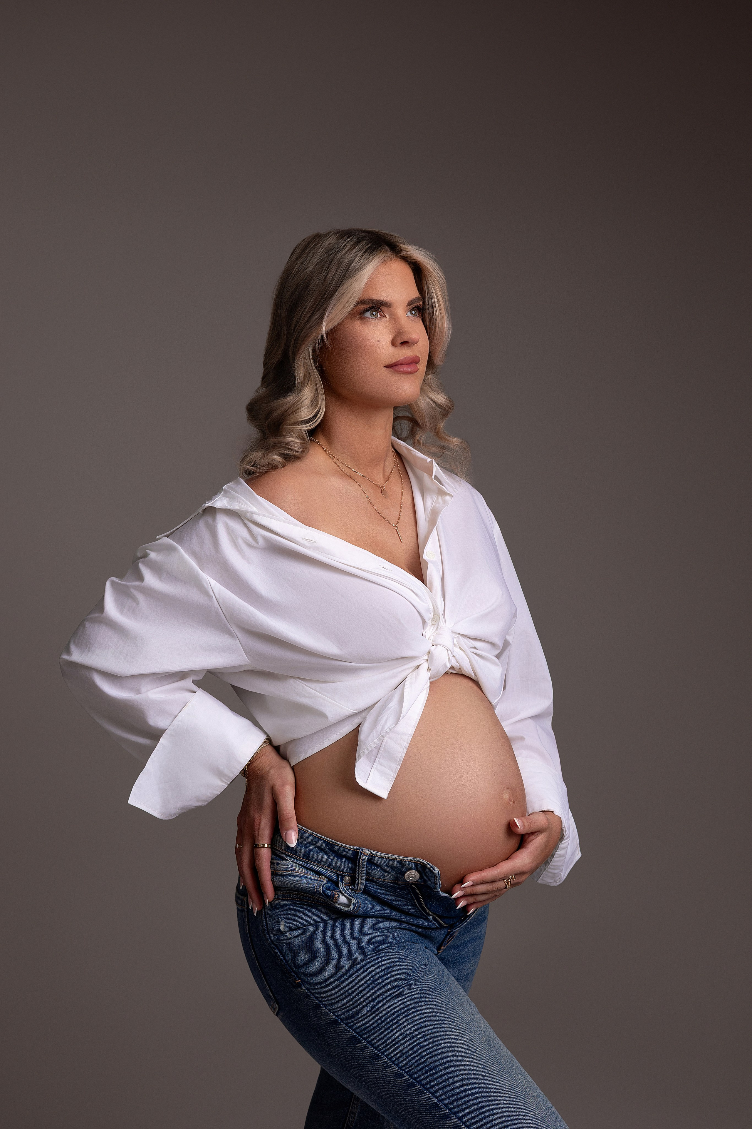 Babybauch. Neugeborene- Schwangerschaft- und Kinder Fotografin in Lehre