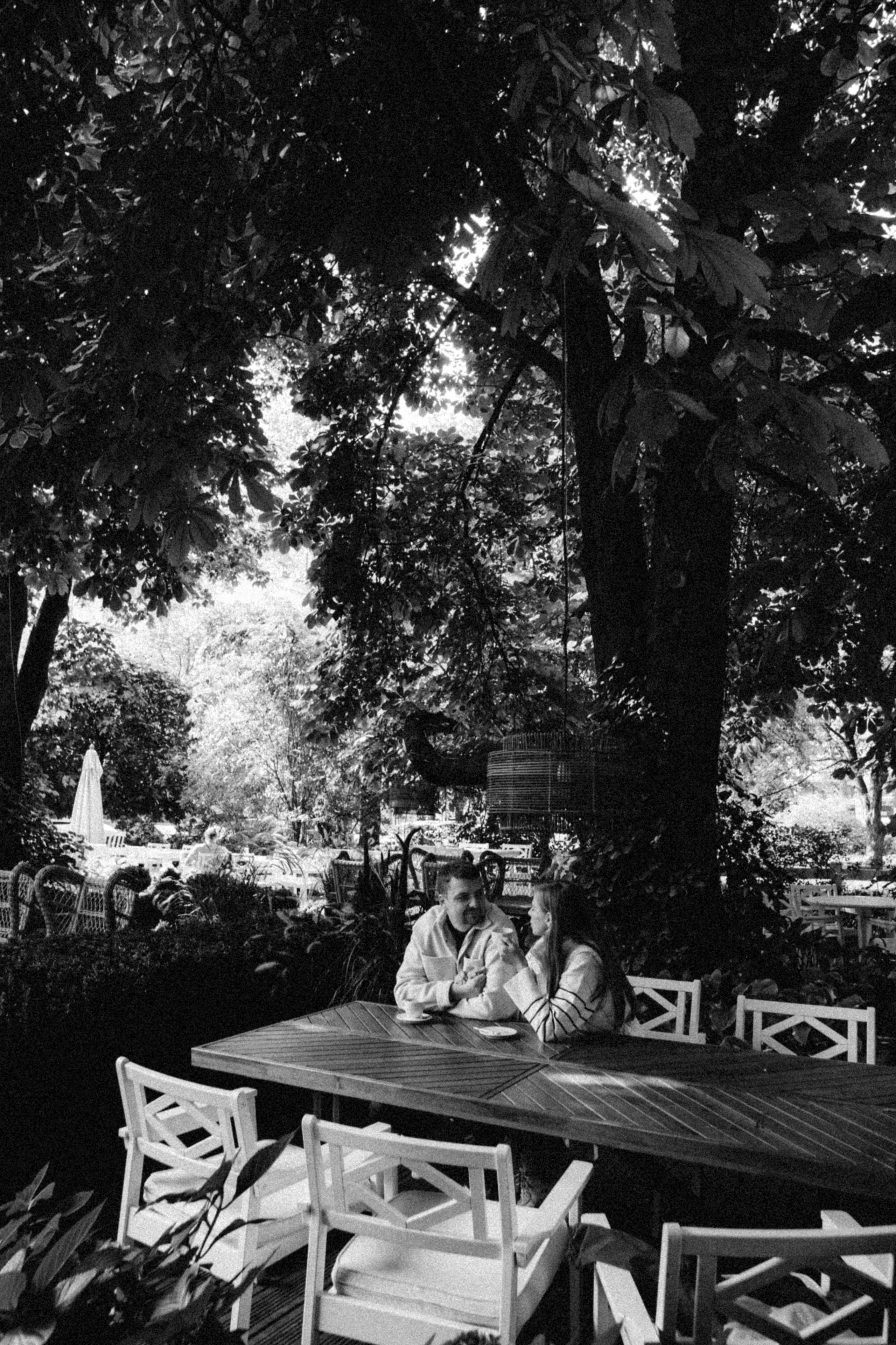 Hold you. Family photographer in Warsaw Sasha Zenzina