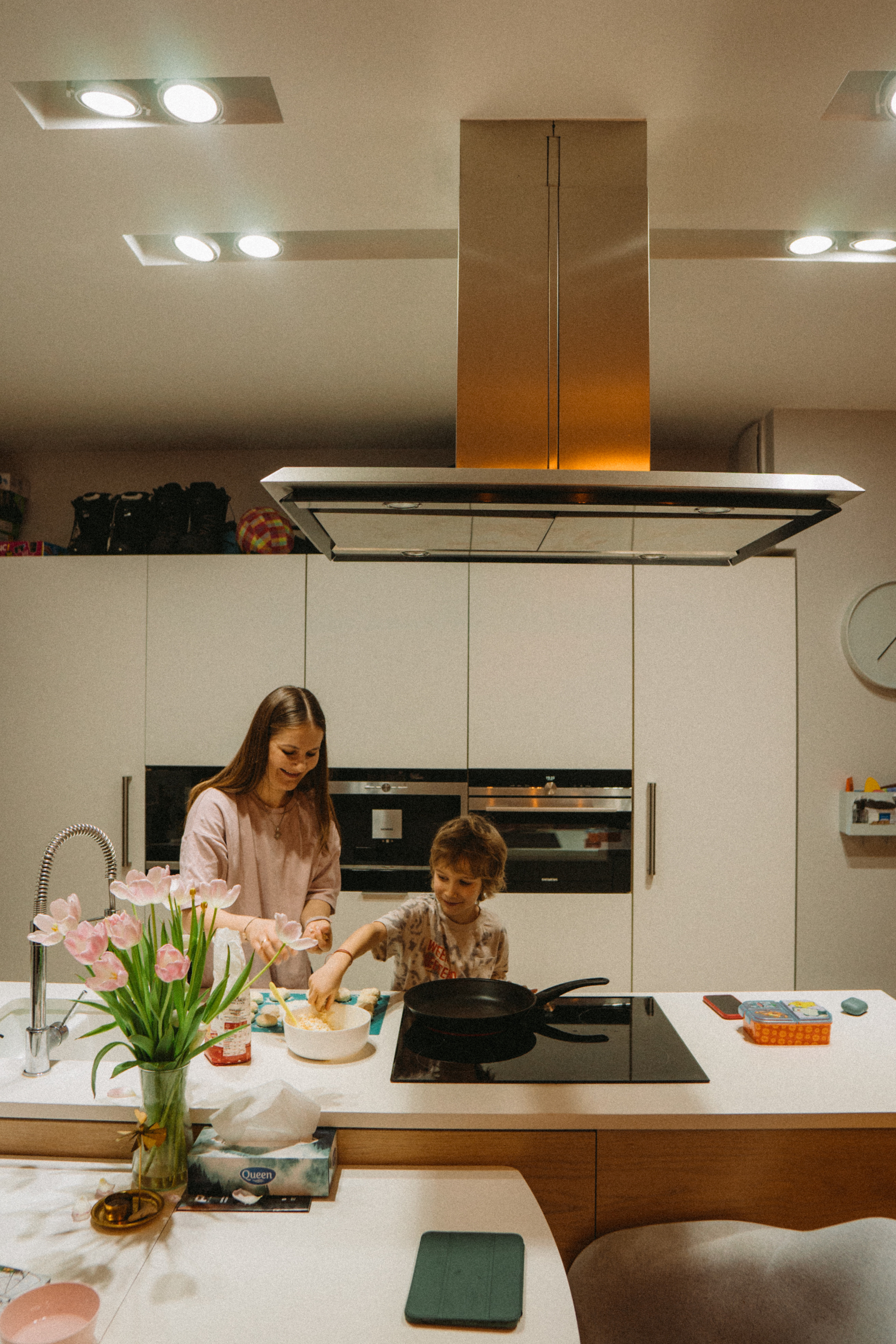 Day in my childhood. Family photographer in Warsaw Sasha Zenzina