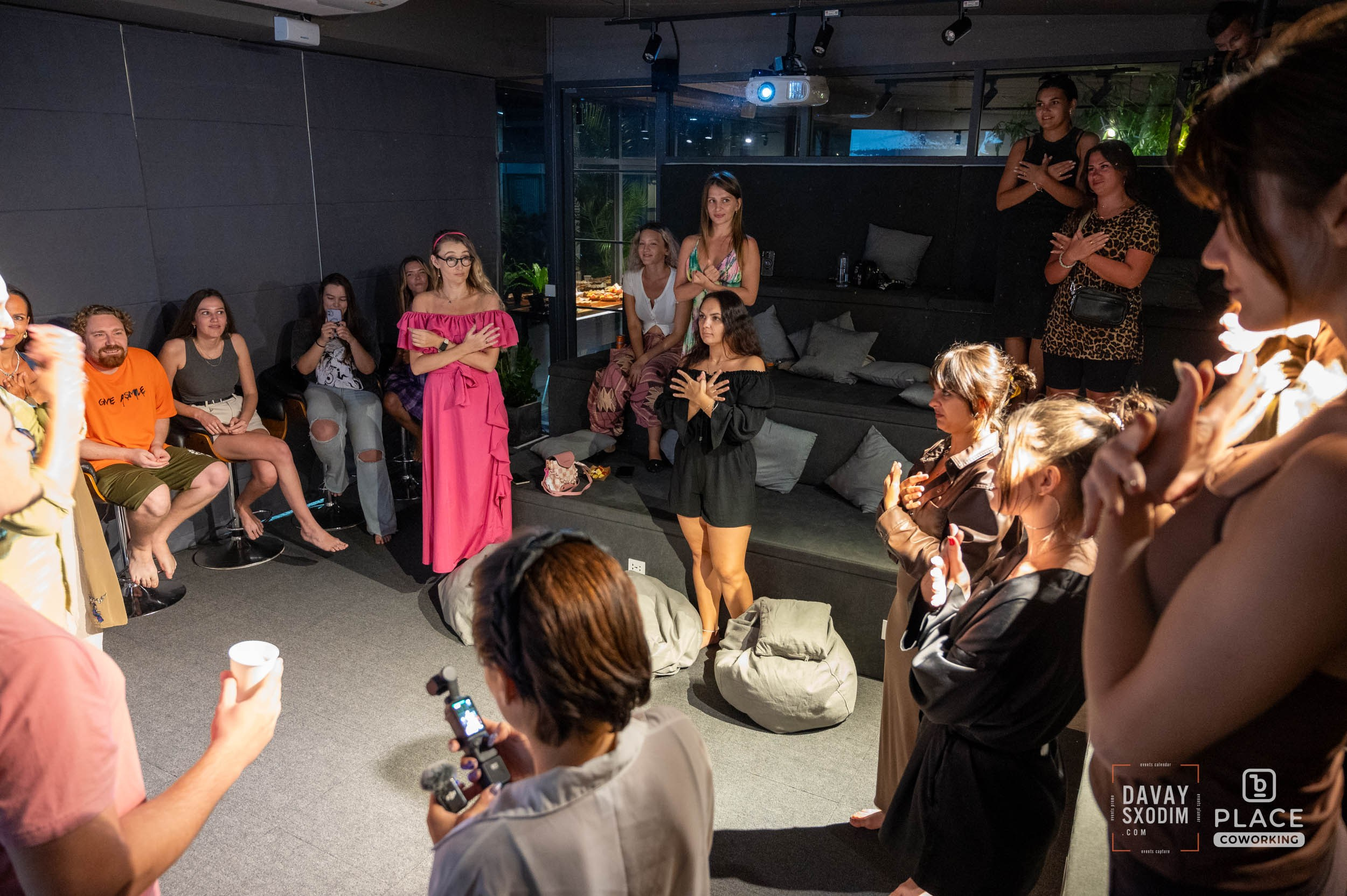 ФАН-ВСТРЕЧА С ИЛЬЕЙ ЛАРИОНОВЫМ. АФИША|ФОТОРЕПОРТАЖИ|ИВЕНТЫ|ПХУКЕТ