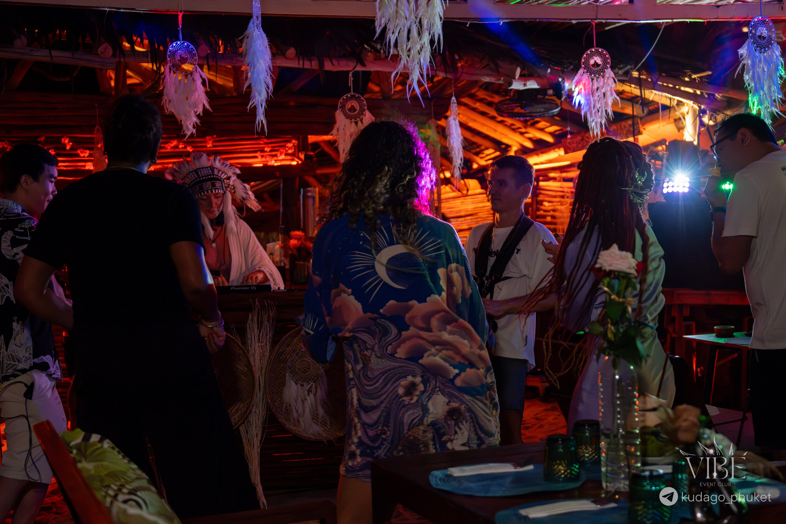 Вечеринка Boho Vibe | Фоторепортаж | Афиша | DAVAYSXODIM.com PHUKET. АФИША|ФОТОРЕПОРТАЖИ|ИВЕНТЫ|ПХУКЕТ