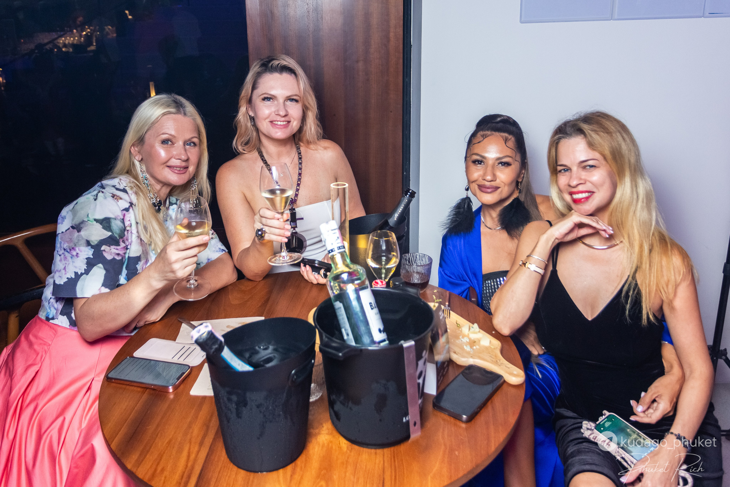 Вечеринка «Код да Винчи» | Фоторепортаж | Афиша | DAVAYSXODIM.com PHUKET. АФИША|ФОТОРЕПОРТАЖИ|ИВЕНТЫ|ПХУКЕТ