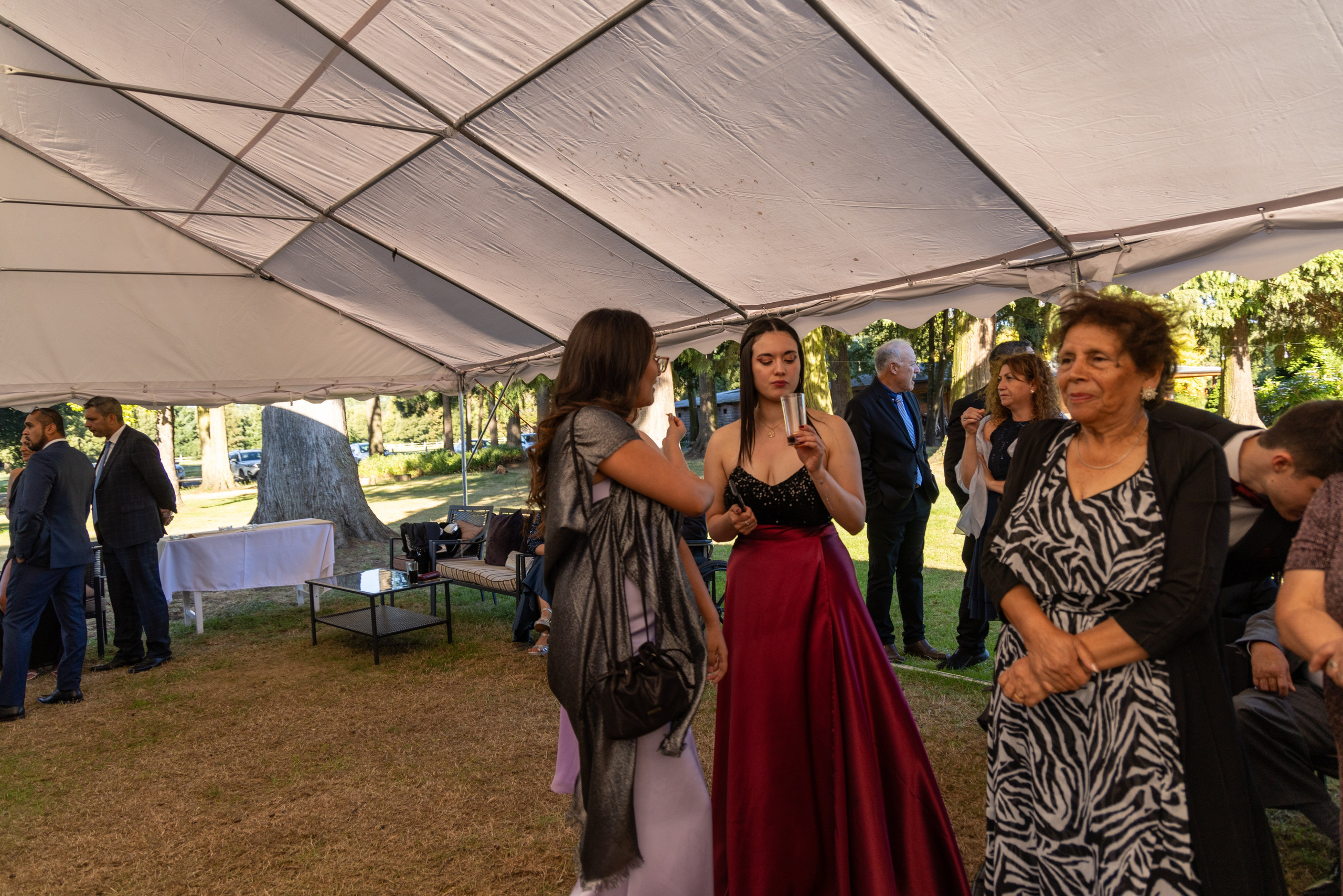 Katherin y Daniel. Dinka & Emilio - El arte de preservar lo que no se repite