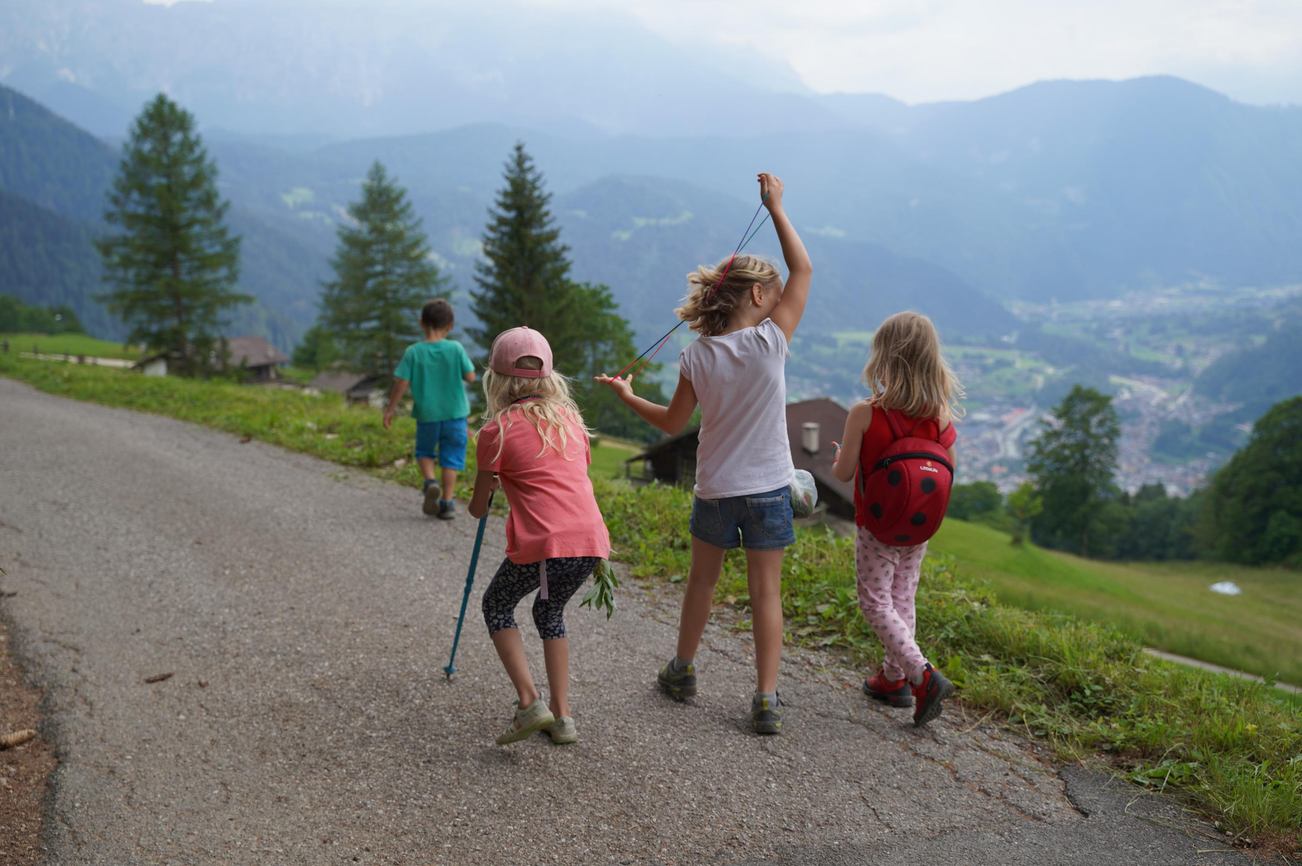 Семейный лагерь «Горные тропы». Семейные лагеря в Европе с Ниной Янечковой и Ириной Зиновьевой