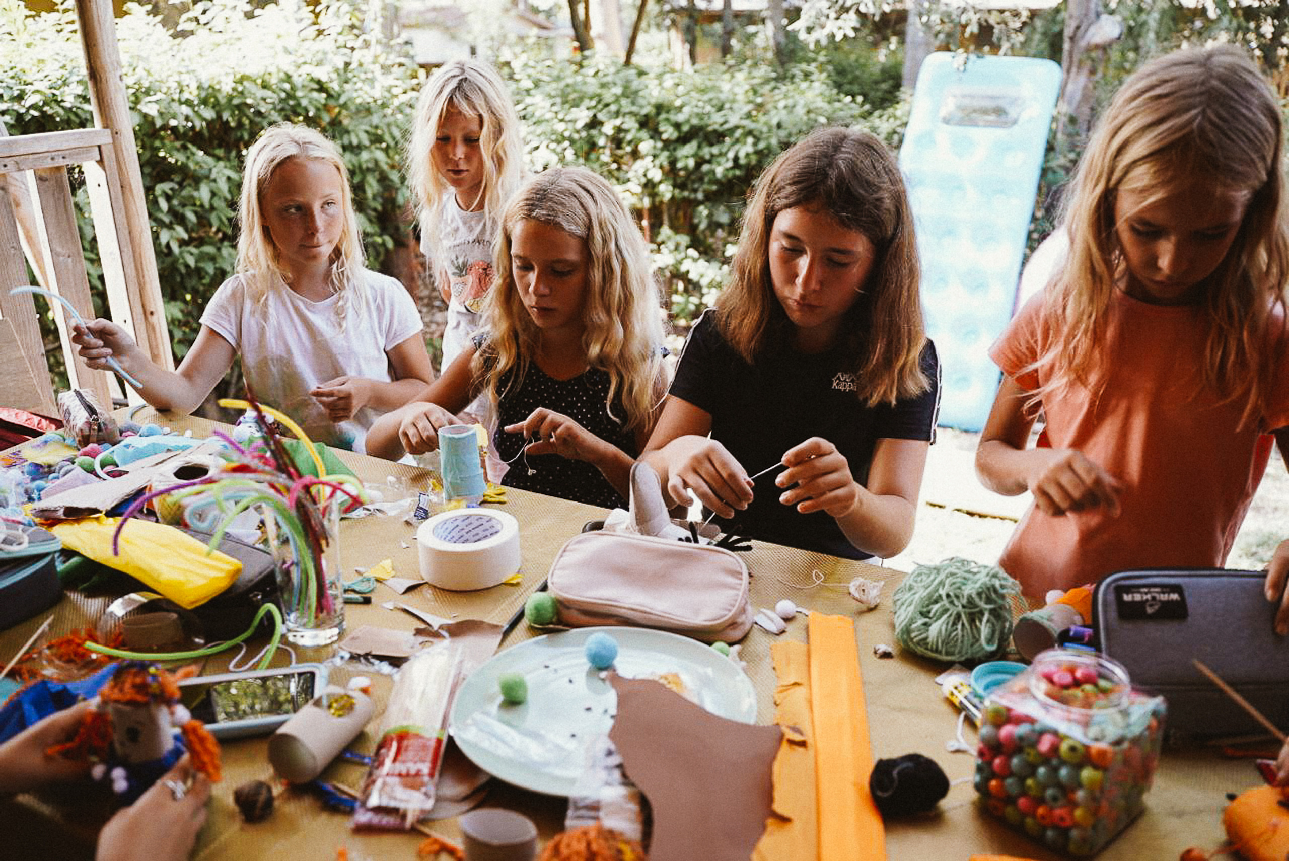 Артлагеря «Мир Театра» и «Большой Цирк». Семейные лагеря в Европе с Ниной Янечковой и Ириной Зиновьевой