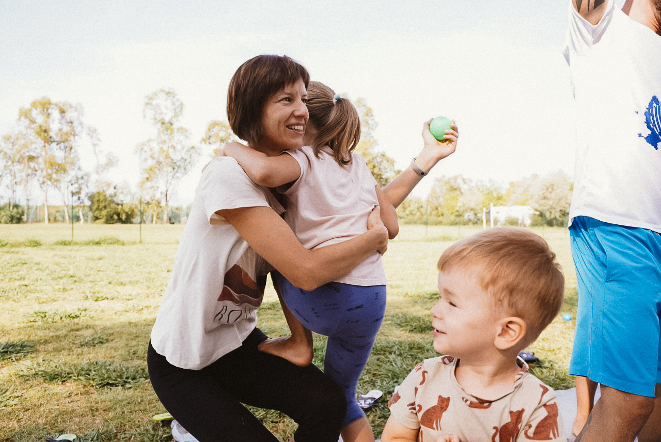 Артлагеря «Мир Театра» и «Большой Цирк». Семейные лагеря в Европе с Ниной Янечковой и Ириной Зиновьевой