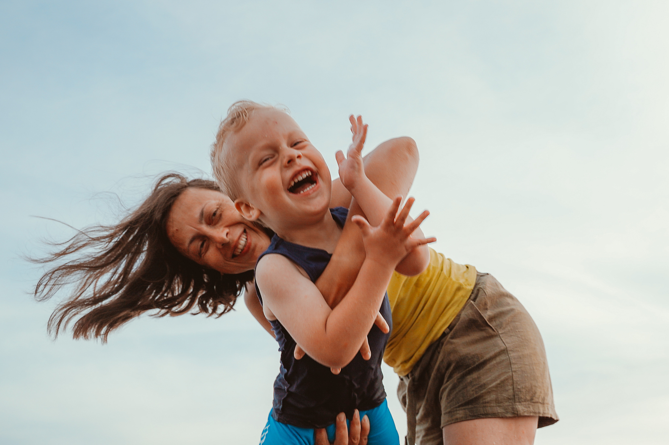 Артлагеря «Мир Театра» и «Большой Цирк». Семейные лагеря в Европе с Ниной Янечковой и Ириной Зиновьевой