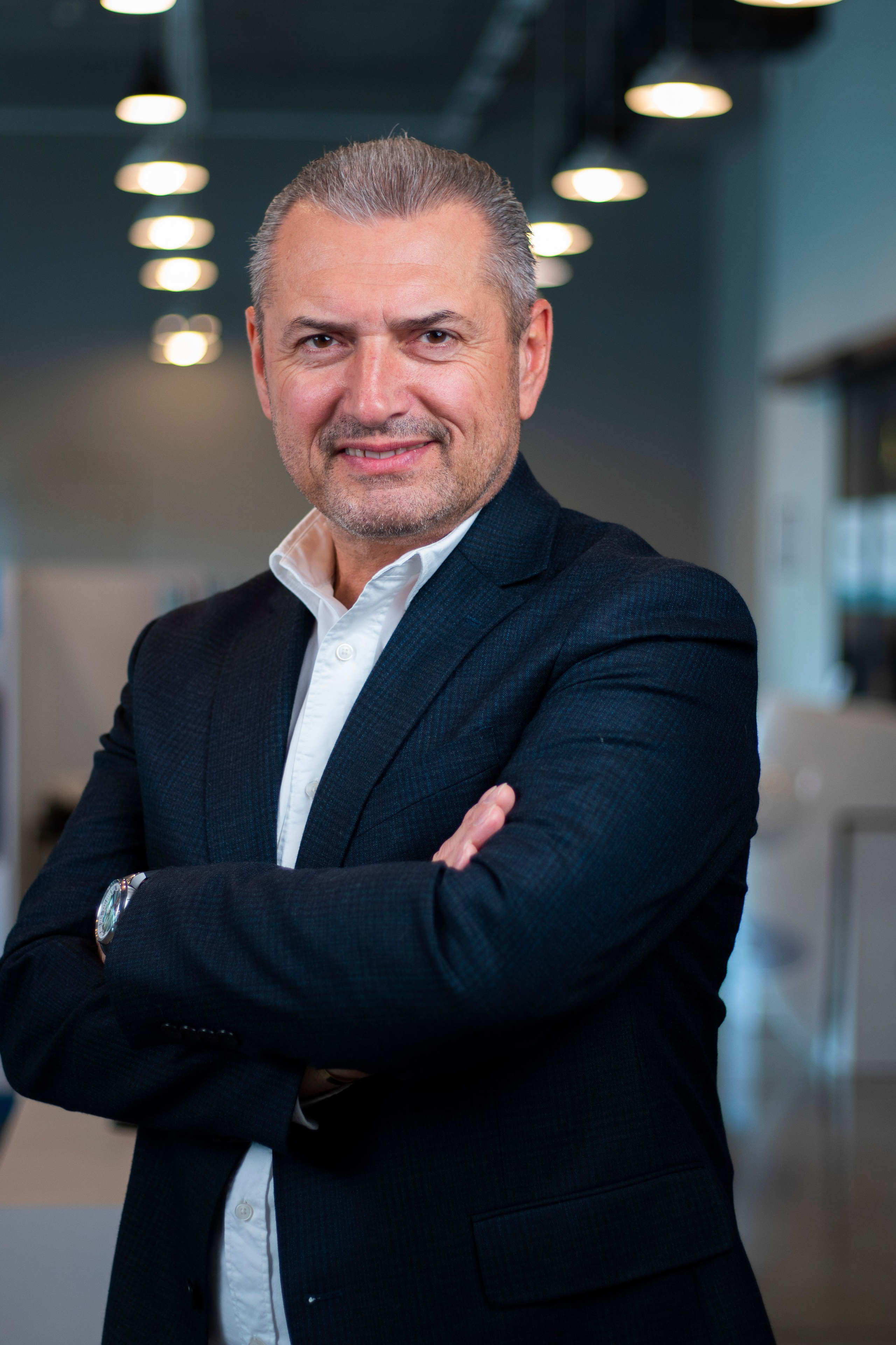 სტუდიური და გარე ფოტოსესიები. Clapp Studio