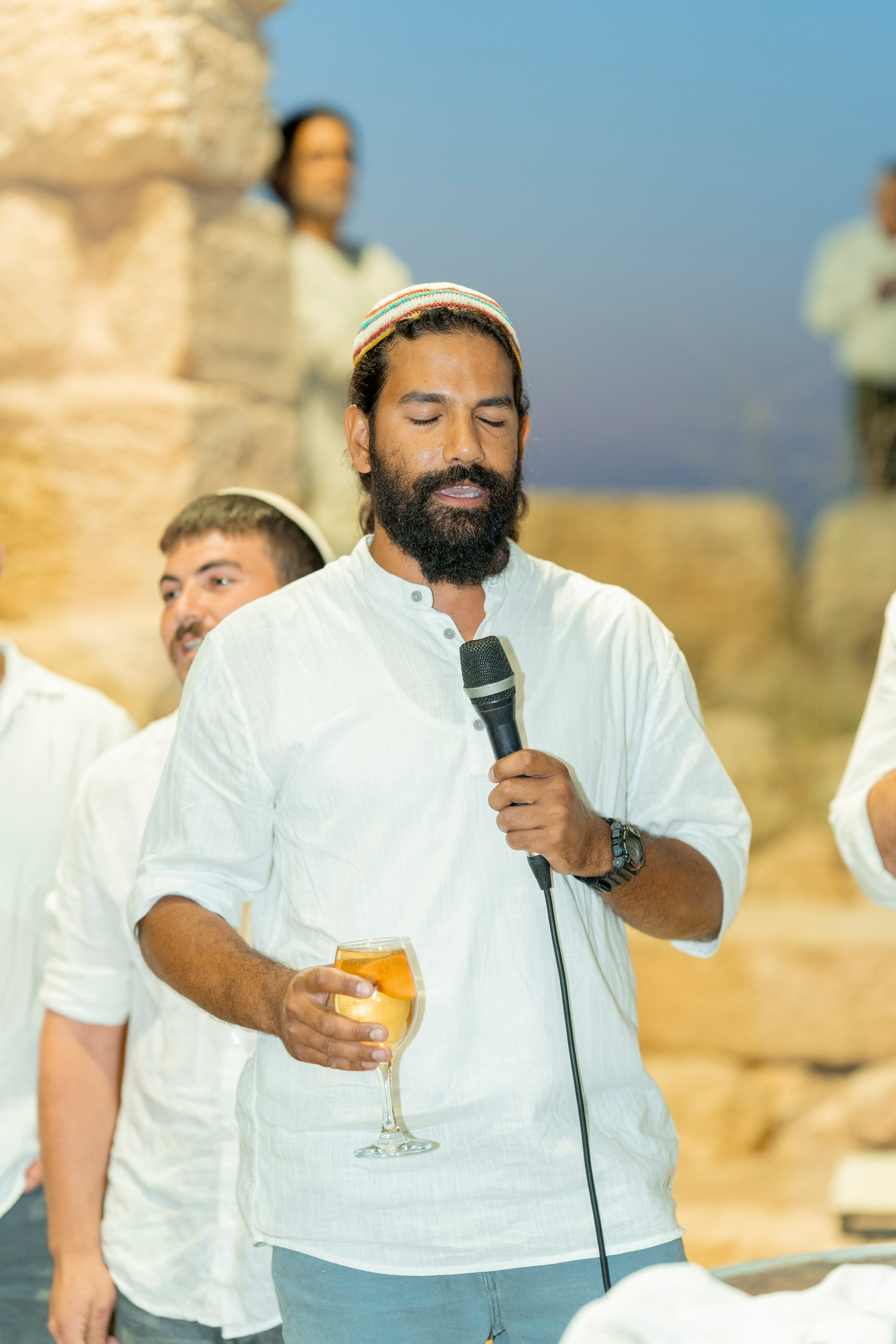 עדן ושלהבת. יוסף מזרחי צילום חתונה, ברית וזוגיות. צלם מקצועי שאוהב להוציא אתכם הכי יפים ברגעים הכי מרגשים