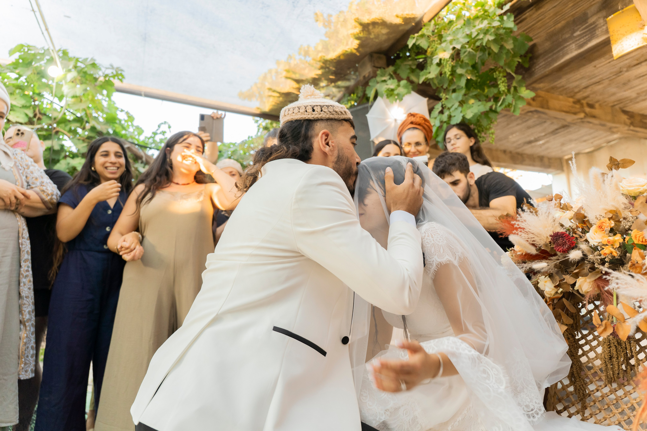 אביה ואחיה. יוסף מזרחי צילום חתונה, ברית וזוגיות. צלם מקצועי שאוהב להוציא אתכם הכי יפים ברגעים הכי מרגשים