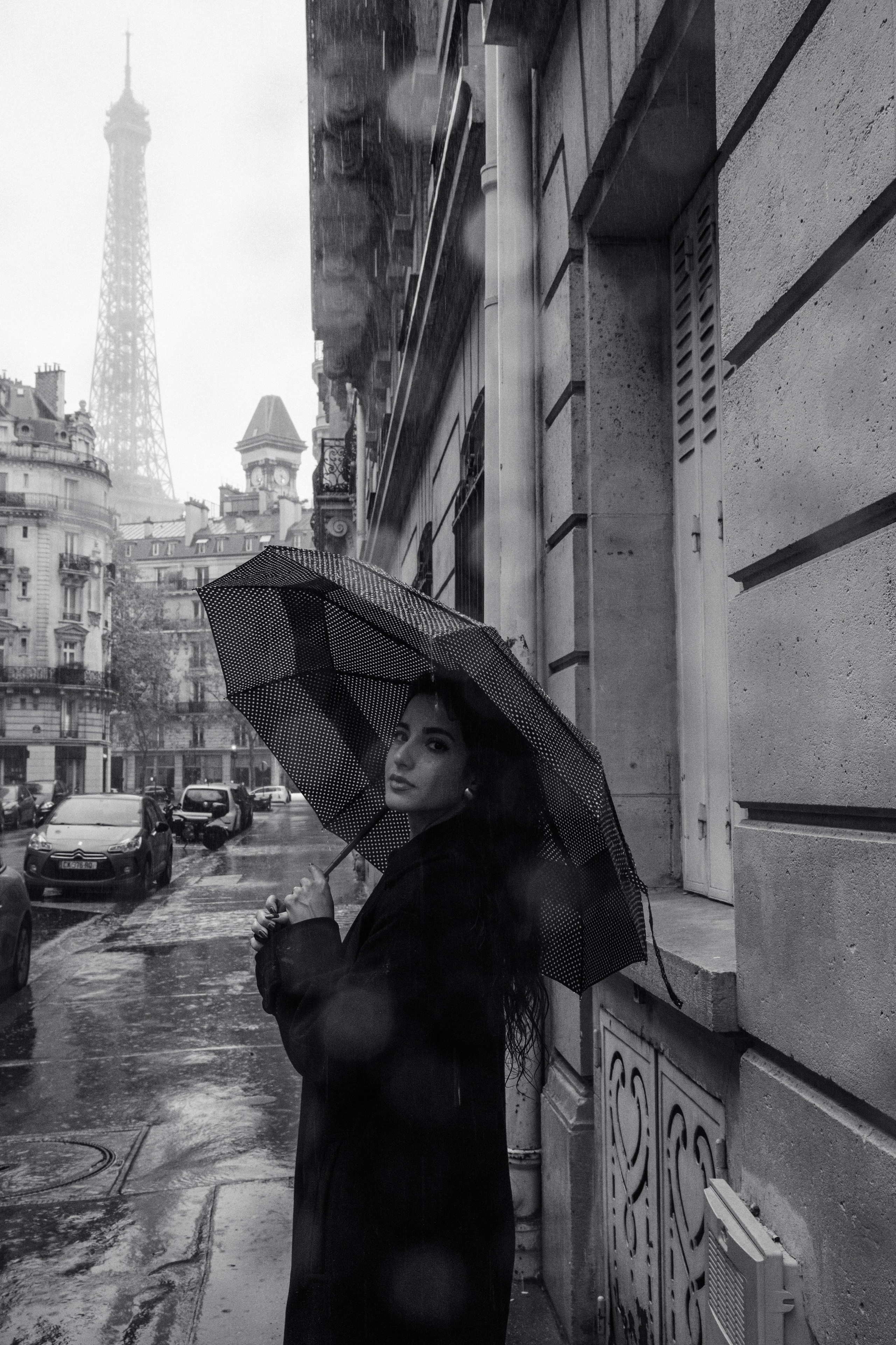 Yvonne. Paris Wedding Photographer