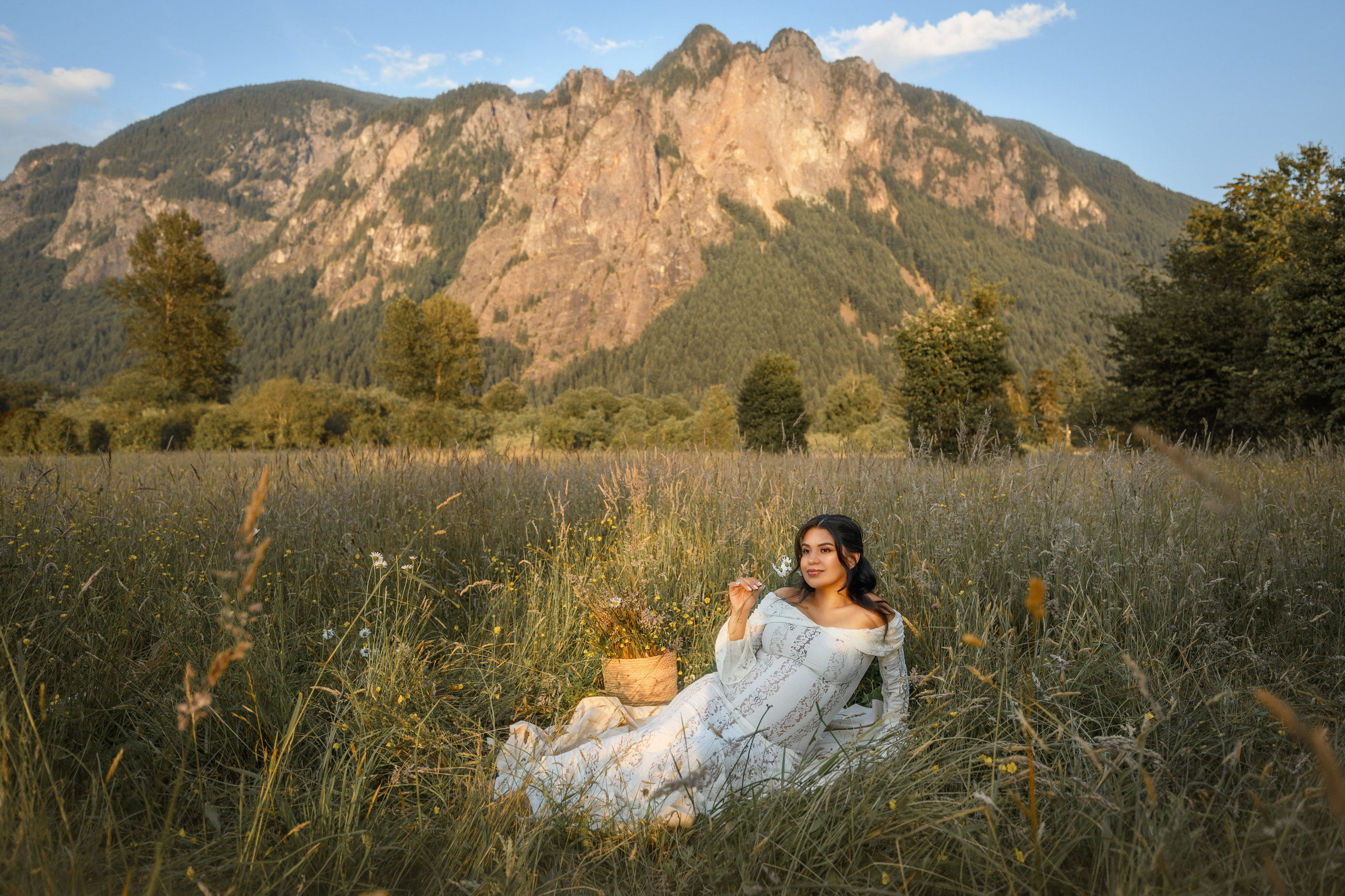 Elizabeth. Wedding & family photography in Seattle area. Helen Michelle photographer
