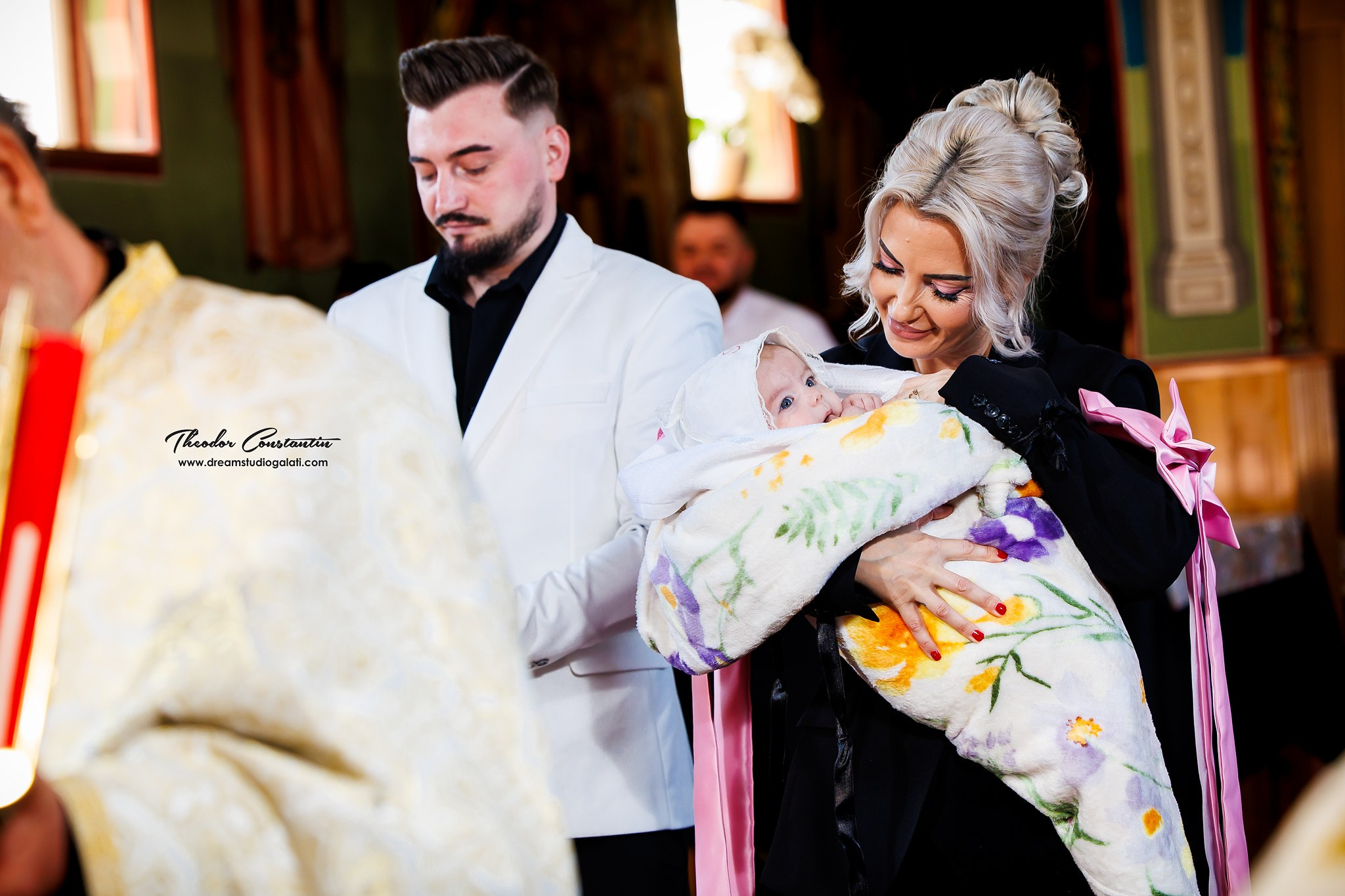 Botez. Dream Studio Galați – ședințe foto profesionale pentru familie, portrete și evenimente