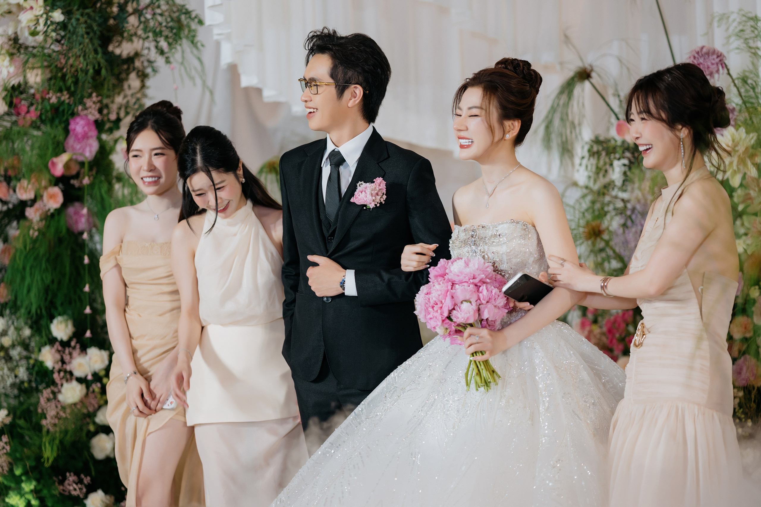 Nicholas & KimThanh / GemCenter 24.05.2026. Nhiếp ảnh gia đám cưới hàng đầu tại Thành Phố Hồ Chí Minh