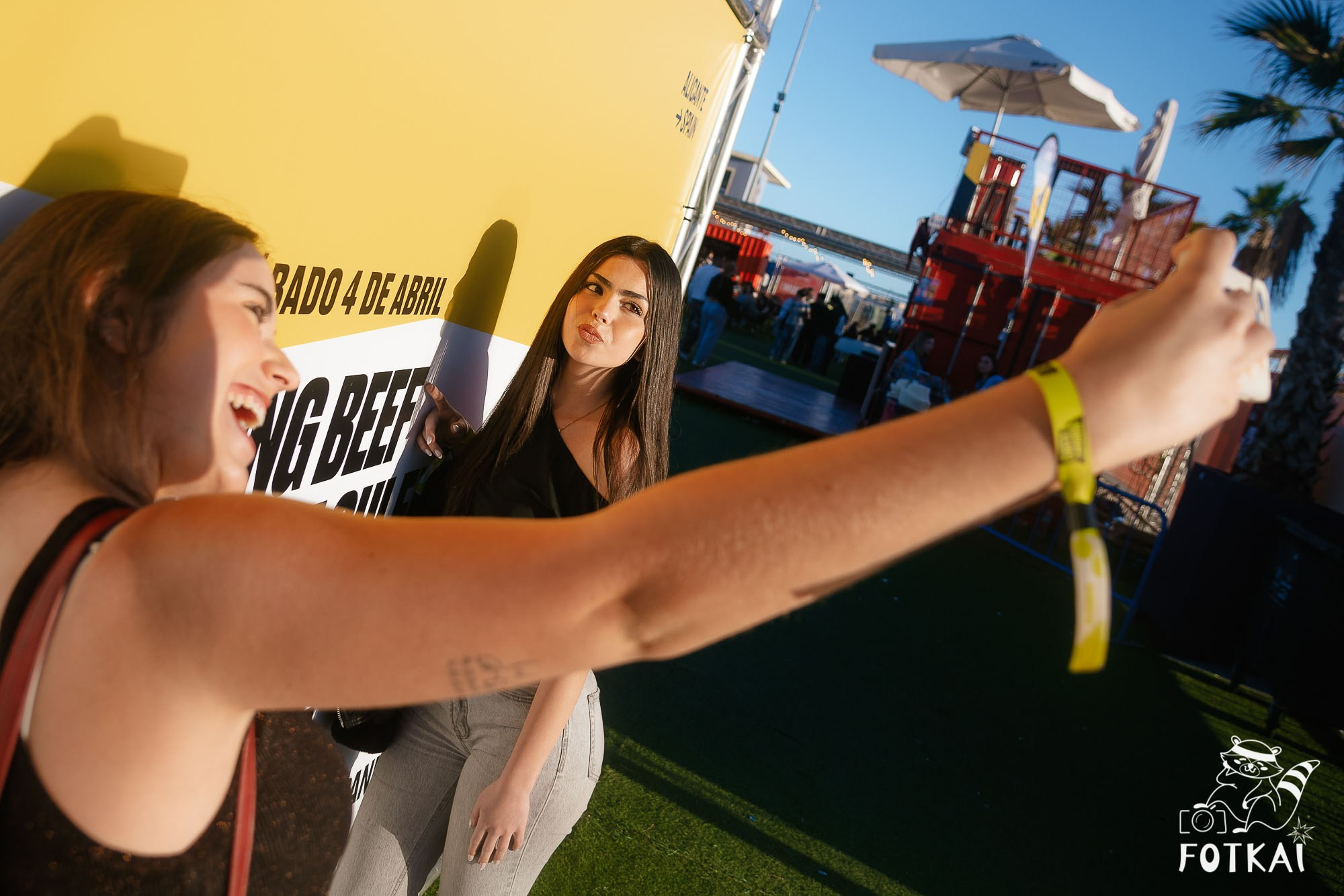 Fotos Costa Sonora 2026 Alicante Día 2 — busca tu foto y encuentra amigos del festival | FOTKAI