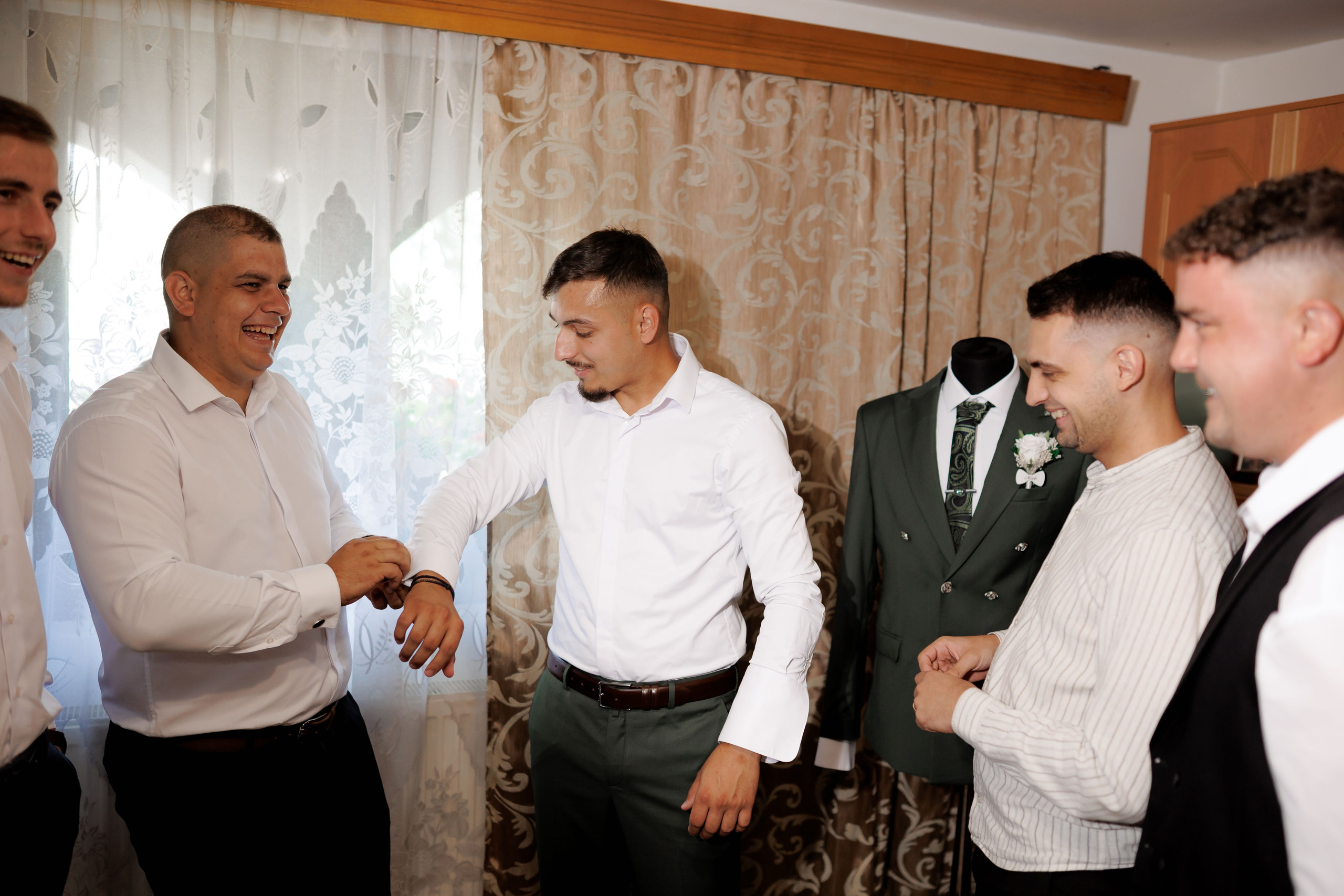 Nunta Nicoleta & Răzvan | Fotografie & Videografie Profesională. Servicii foto-video profesionale, pentru momente de neuitat