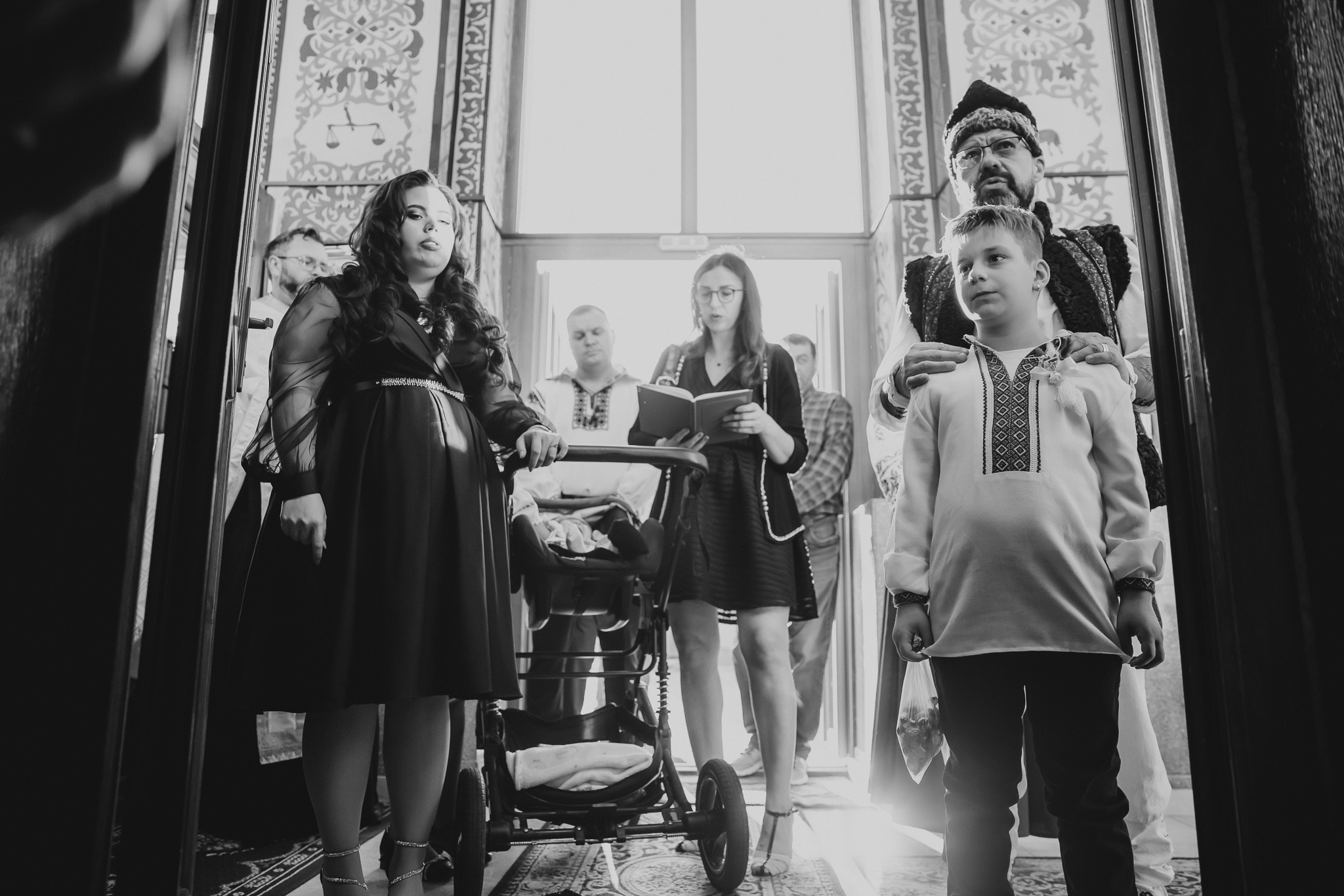 Mihai & Oana. Servicii foto-video profesionale, pentru momente de neuitat