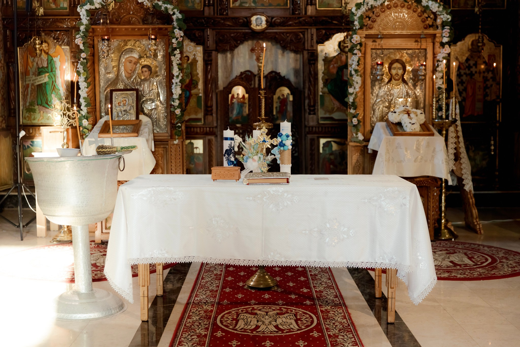 Mihai & Oana. Servicii foto-video profesionale, pentru momente de neuitat