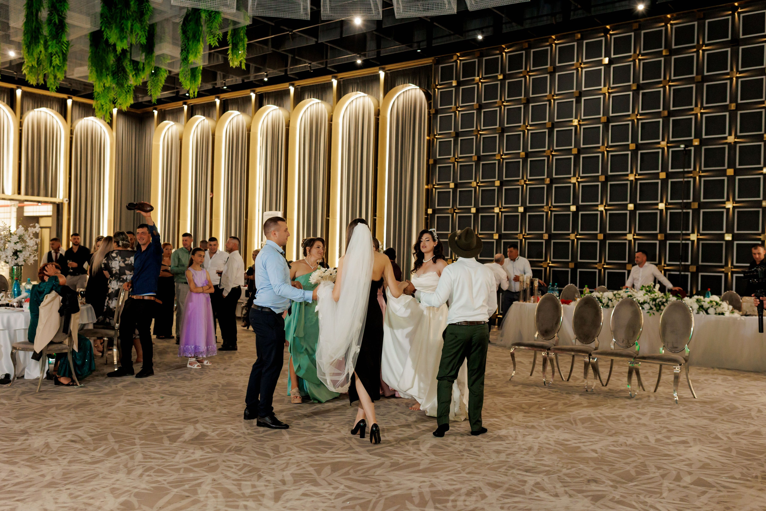 Nunta Nicoleta & Răzvan | Fotografie & Videografie Profesională. Servicii foto-video profesionale, pentru momente de neuitat