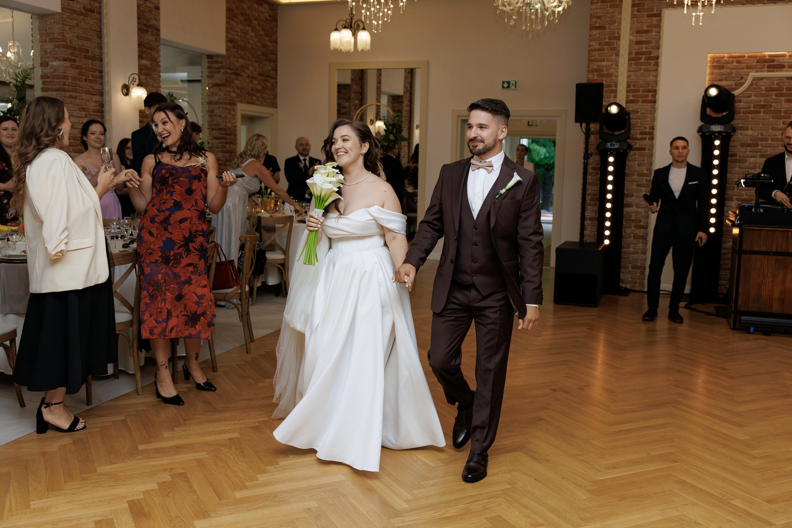 Olga & Dariusz. Fotograf ślubny i rodzinny w Krakowie Yana Klymova