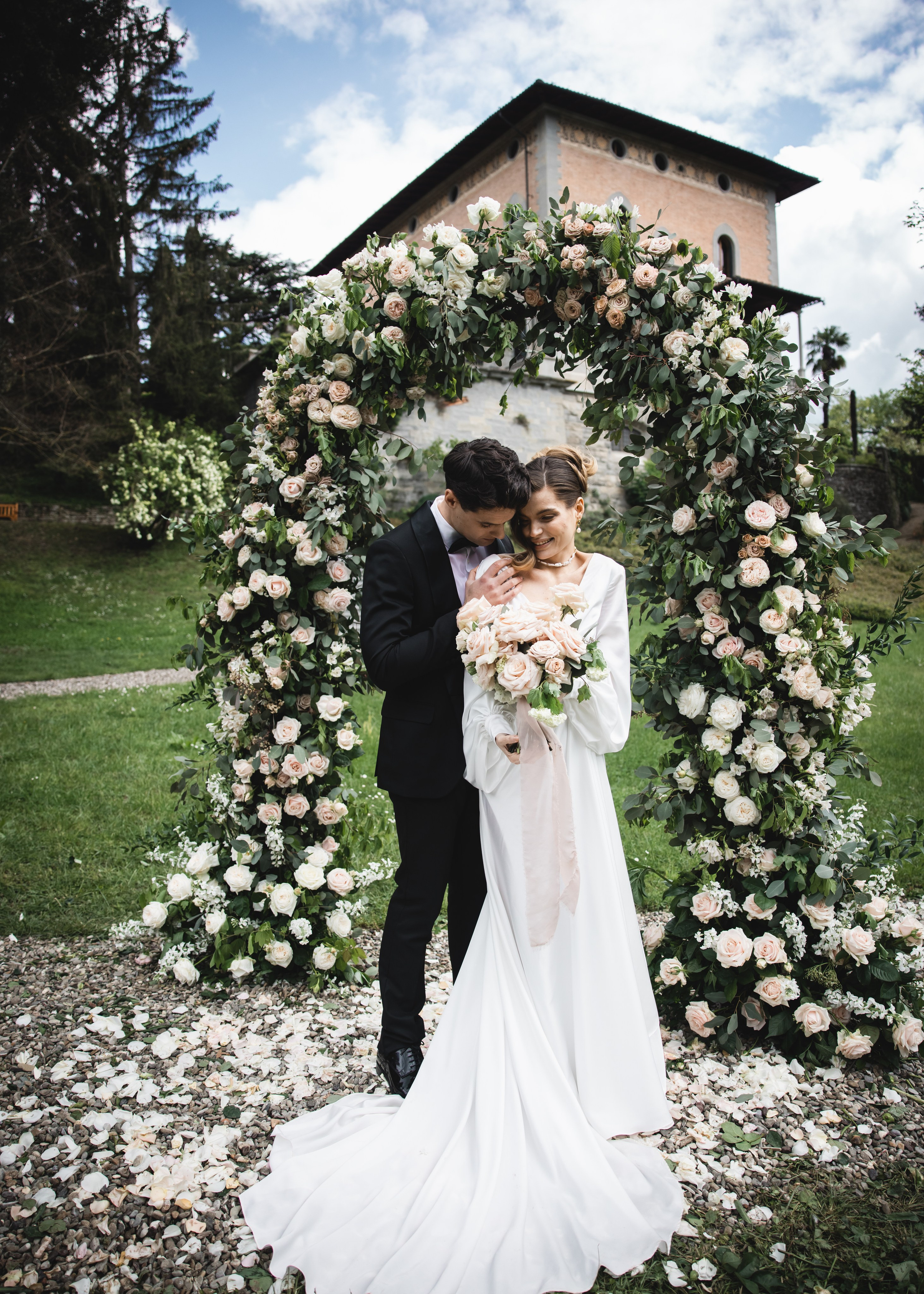 Tuscany Wedding Villa La Commenda Concordia. Professional wedding photographer in Copenhagen, Denmark — Julia Byron
