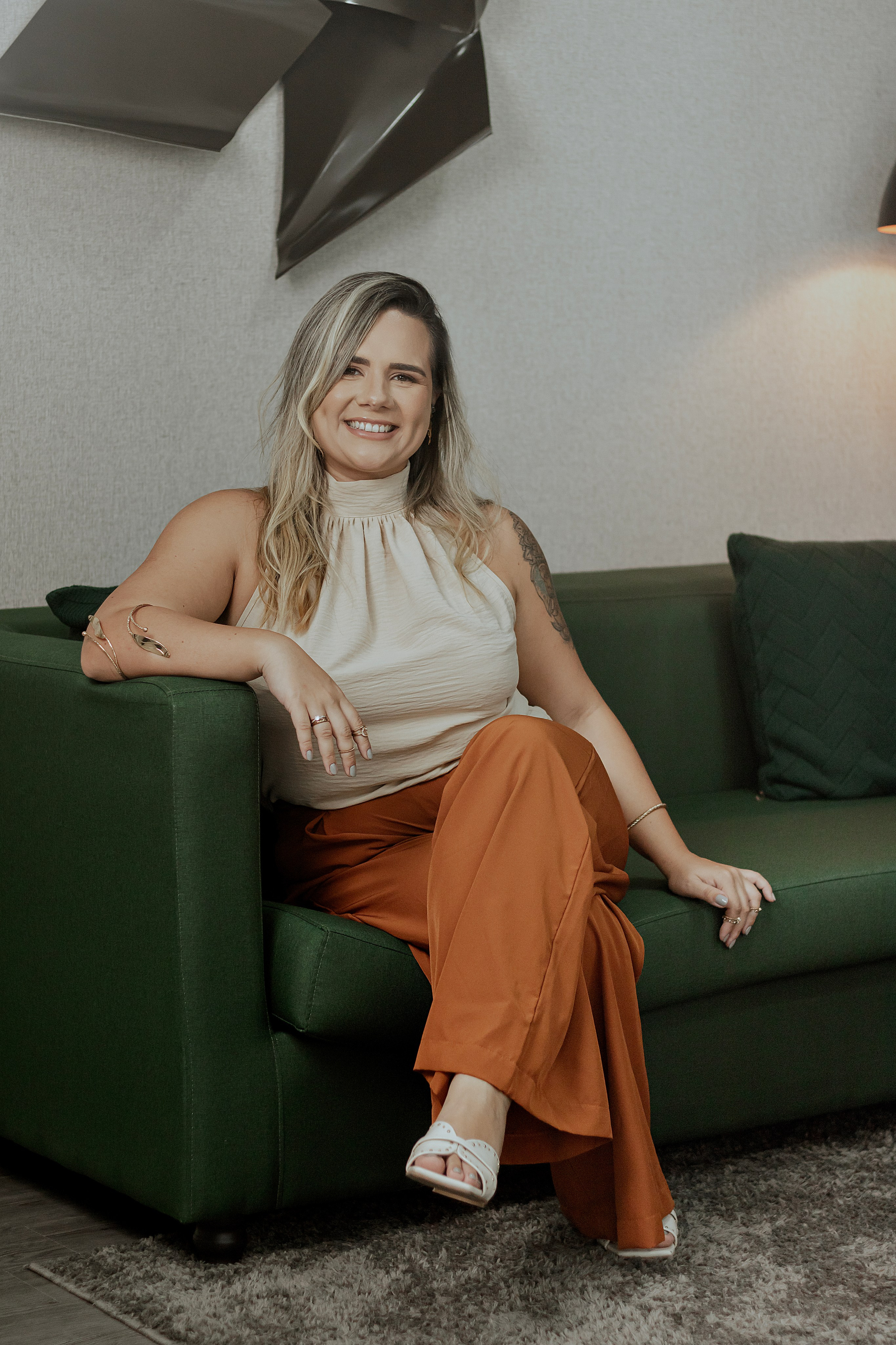 fotógrafa marca pessoal São Paulo, ensaio marca pessoal São Paulo, fotografia para empreendedoras São Paulo, fotógrafa branding São Paulo, retrato corporativo São Paulo, ensaio para LinkedIn São Paulo, fotos profissionais São Paulo, fotógrafa marca pessoal Santos, ensaio marca pessoal Santos, fotografia para empresárias Santos, retrato corporativo Santos, ensaio corporativo Santos, fotografia branding Santos, fotógrafa marca pessoal Praia Grande, ensaio marca pessoal Praia Grande, ensaio branding Praia Grande, fotografia para empreendedoras Praia Grande, fotógrafa para empresárias Praia Grande, retrato corporativo Praia Grande, fotografia corporativa Praia Grande, fotos profissionais Praia Grande, ensaio profissional Praia Grande, ensaio para psicóloga São Paulo, ensaio para médica São Paulo, ensaio para dentista São Paulo, ensaio para advogada São Paulo, ensaio para arquiteta São Paulo, ensaio para mentora São Paulo, ensaio para consultora São Paulo, ensaio para coach São Paulo, ensaio para nutricionista São Paulo, ensaio para influenciadora São Paulo, ensaio para empresária São Paulo, ensaio para psicóloga Praia Grande, ensaio para médica Praia Grande, ensaio para dentista Praia Grande, ensaio para advogada Praia Grande, ensaio para arquiteta Praia Grande, ensaio para mentora Praia Grande, ensaio para consultora Praia Grande, ensaio para coach Praia Grande, ensaio para nutricionista Praia Grande, ensaio para influenciadora Praia Grande, ensaio para empresária Praia Grande, ensaio para psicóloga Santos, ensaio para médica Santos, ensaio para dentista Santos, ensaio para advogada Santos, ensaio para arquiteta Santos, ensaio para mentora Santos, ensaio para consultora Santos, ensaio para coach Santos, ensaio para nutricionista Santos, ensaio para influenciadora Santos, ensaio para empresária Santos, marca pessoal, branding pessoal, posicionamento profissional, imagem profissional, imagem estratégica, posicionamento digital, branding feminino, branding para empreendedoras, fotógrafa marca pessoal Praia Grande, ensaio marca pessoal Praia Grande, fotógrafa marca pessoal Santos, ensaio marca pessoal Santos, fotógrafa marca pessoal São Paulo, ensaio marca pessoal São Paulo, fotografia para empresárias, fotografia para empreendedoras, retrato corporativo, fotografia corporativa, fotos profissionais, ensaio profissional feminino, branding pessoal, imagem profissional, ensaio para LinkedIn, ensaio para psicóloga, ensaio para médica, ensaio para advogada, ensaio para mentora, ensaio para empresária, Atualização de Imagem Profissional, Arquiteta, Arquitetura, Neuroarquiteta