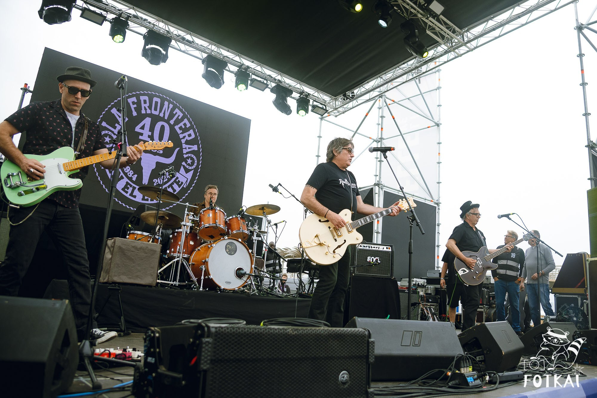 Festival AMA – Aquellos Maravillosos Años: Fotos del festival en Alicante, 2026 | FOTKAI