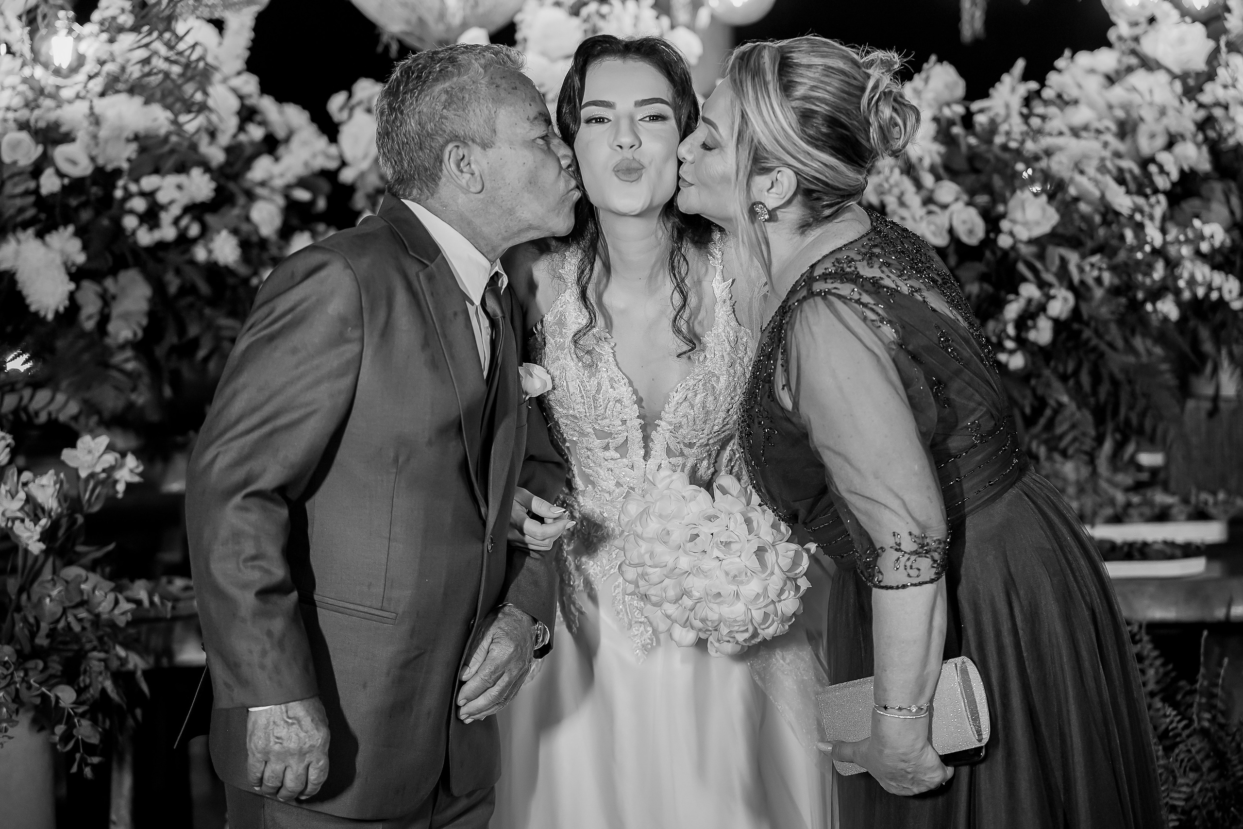 RAFAELLA E SAMUEL. Fotógrafo de Casamento em Belo Horizonte | Emerson Garbini