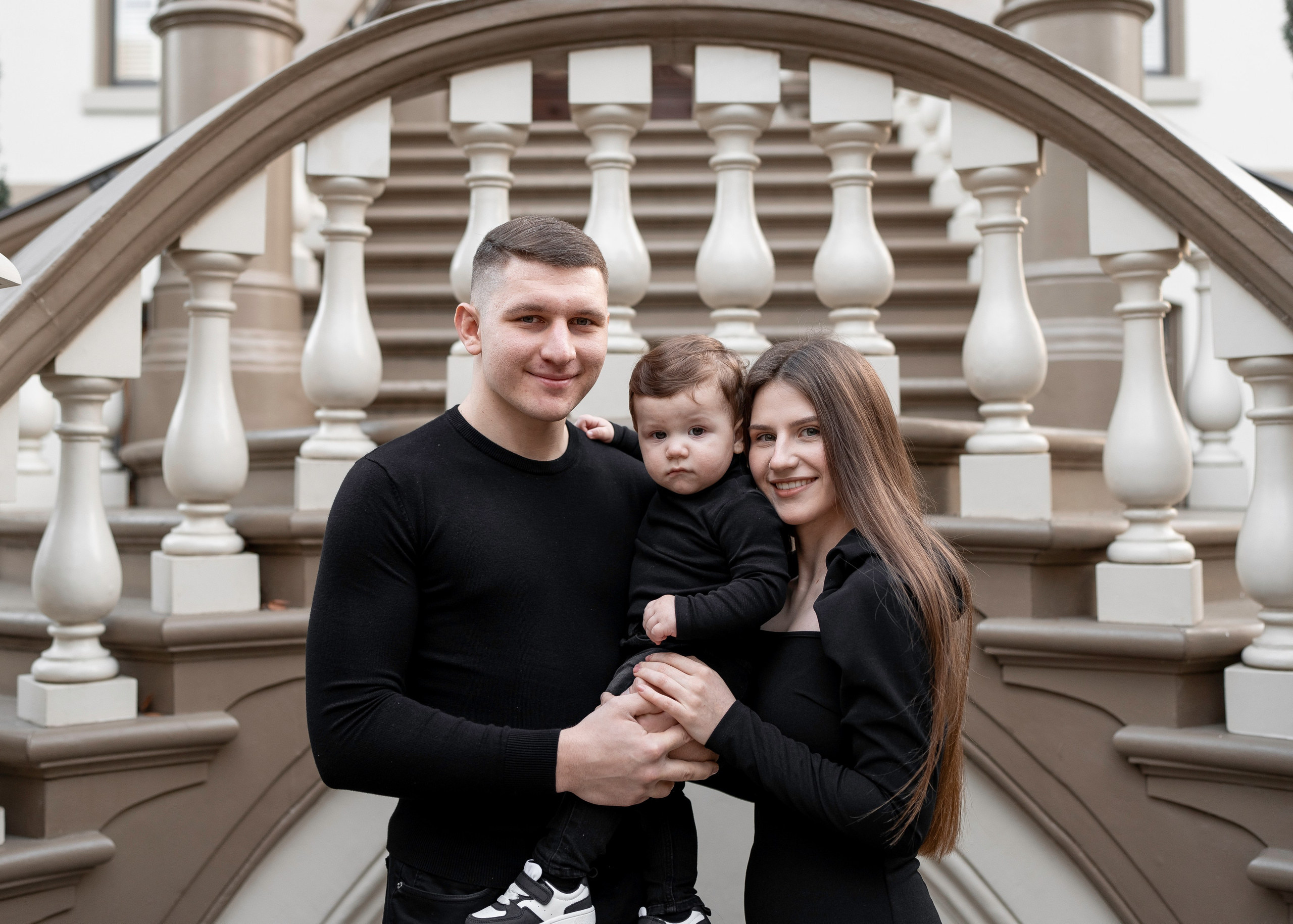 Artem, Nadia & Elisha. Family photographer in Sacramento | Sofia Pavenko